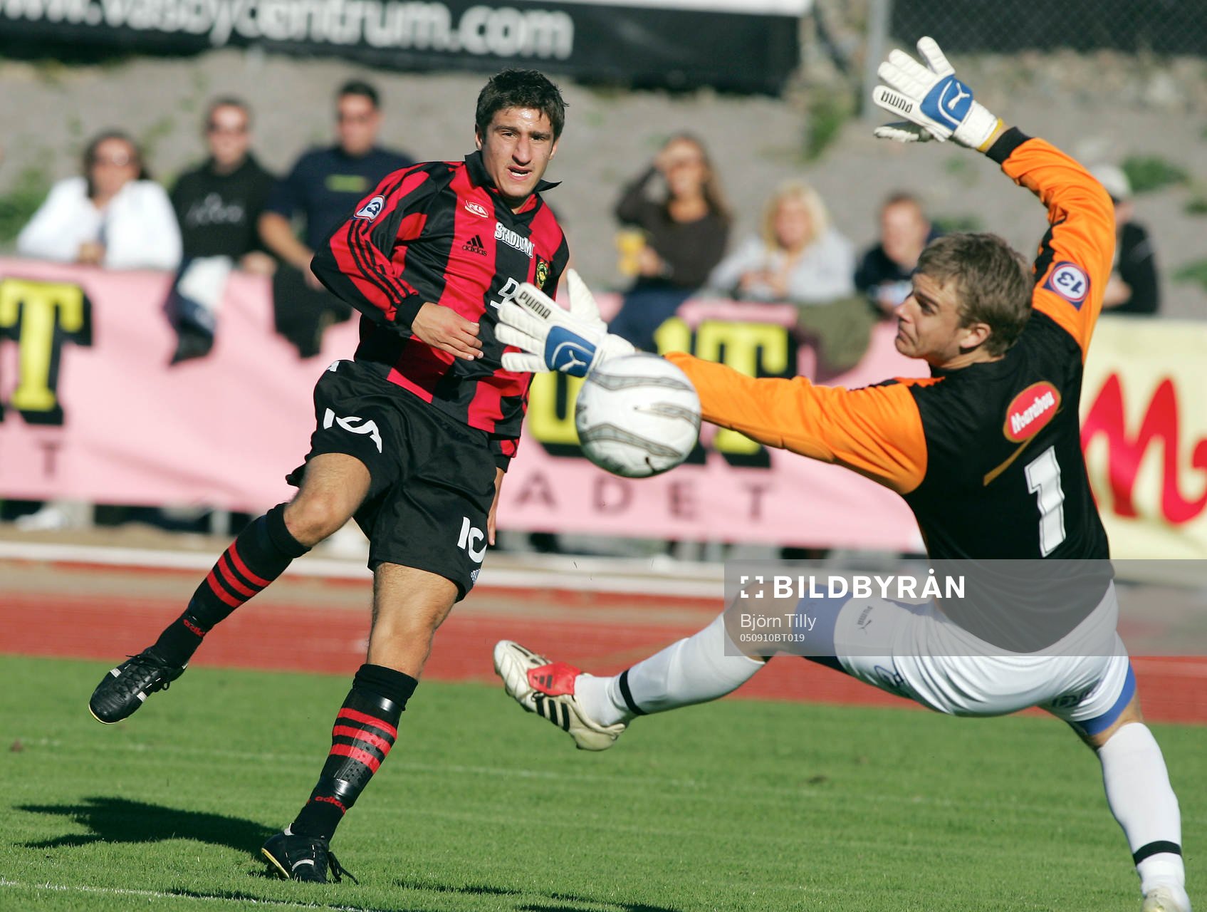 Gabriel Özkan, Brommapojkarna (skott i stolpen) och Niklas