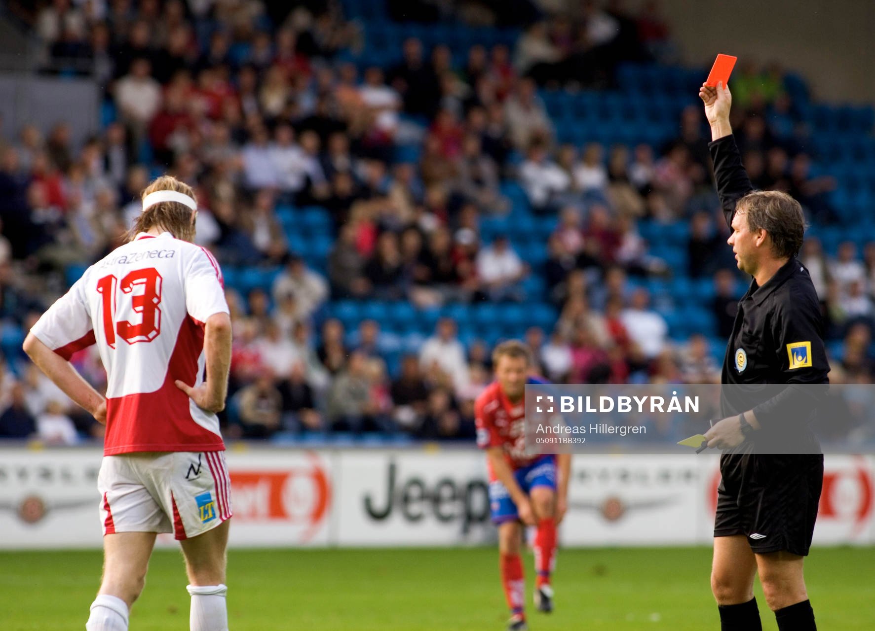 Kaspars Gorkss, Assyriska får rött kort av Åke