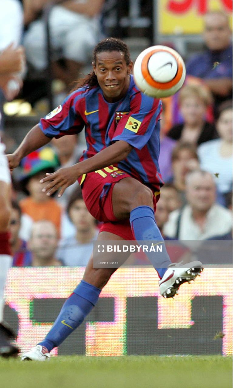  Ronaldinho, Barcelona.