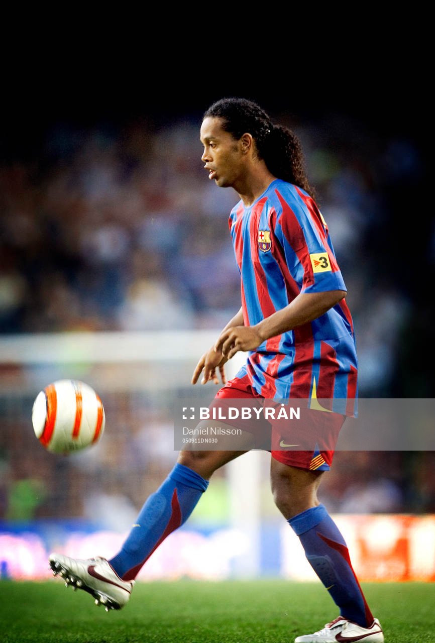 Ronaldinho, Barcelona