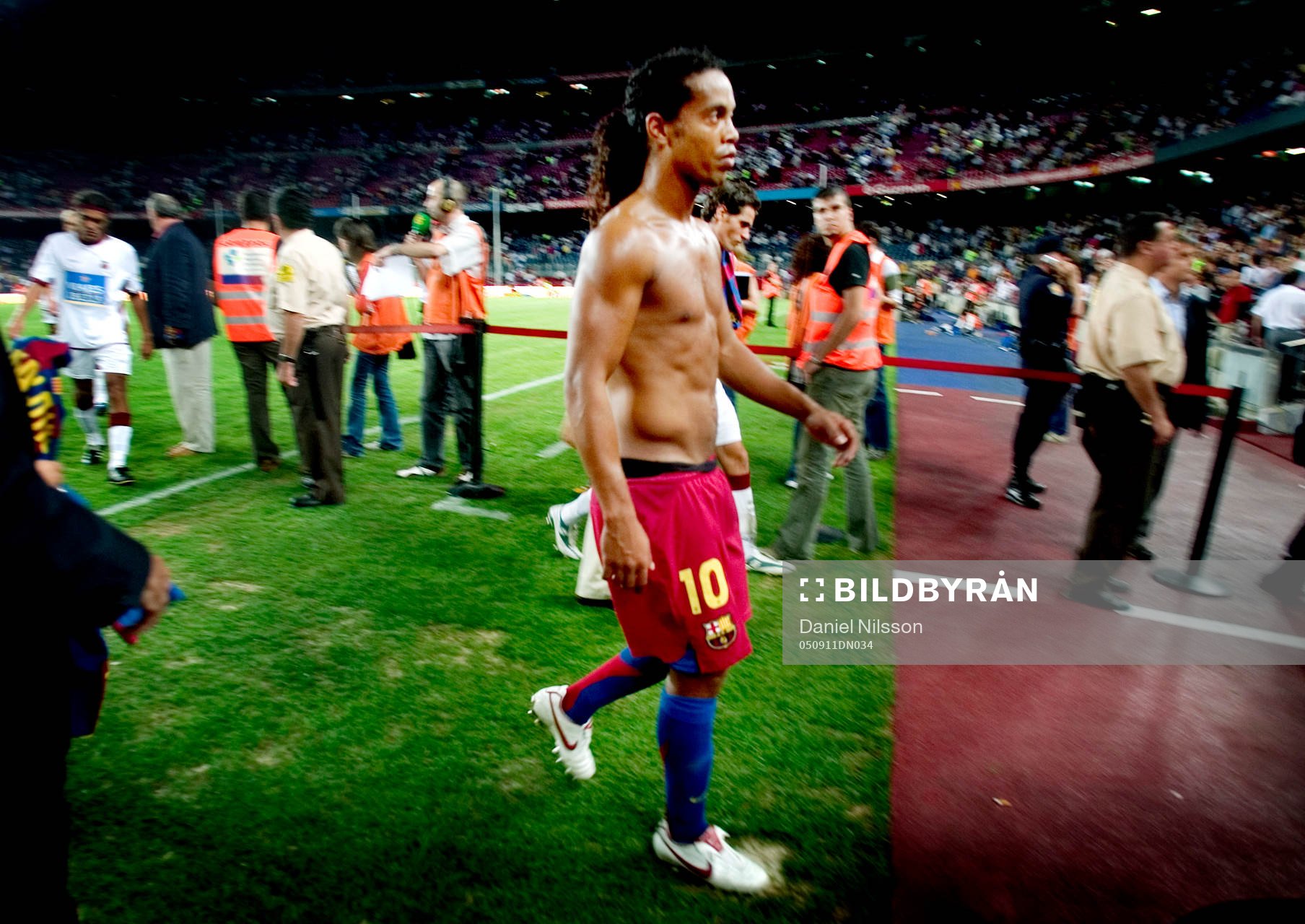Ronaldinho, Barcelona
