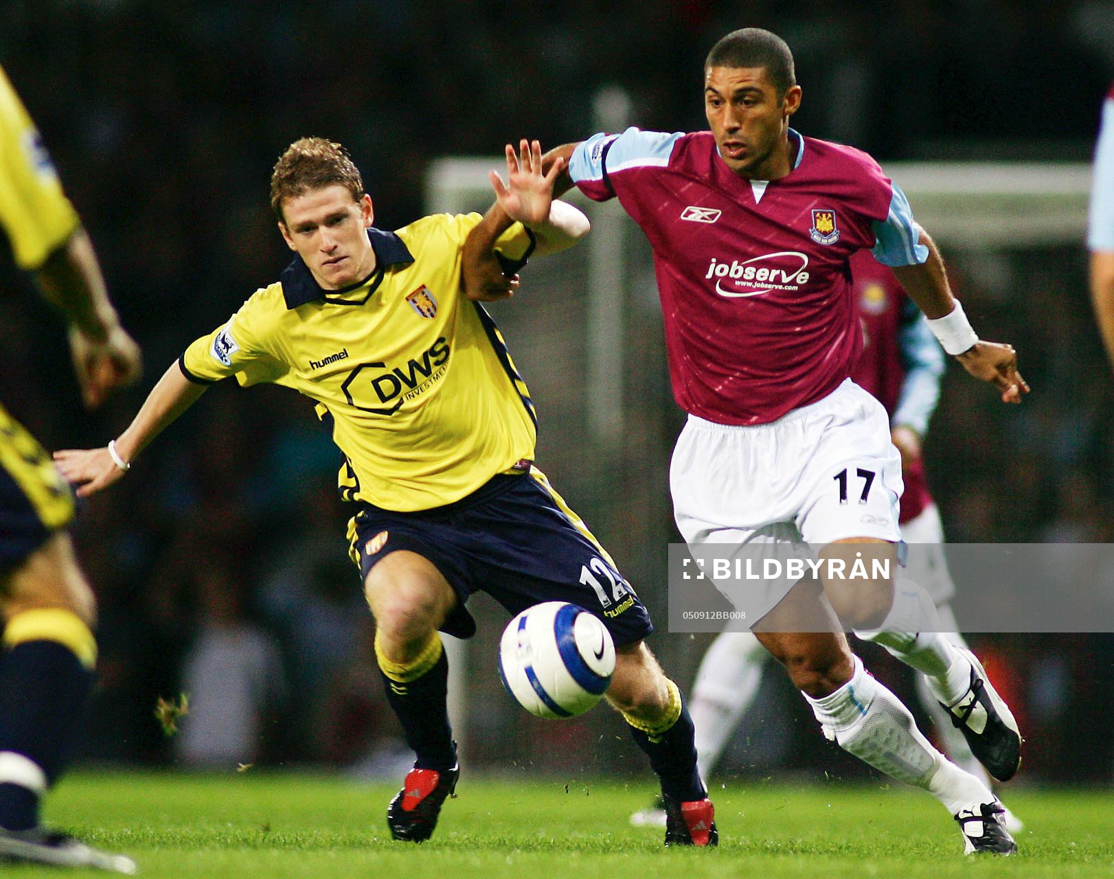  Hayden Mullins, West Ham och Steven Davis, Aston Villa