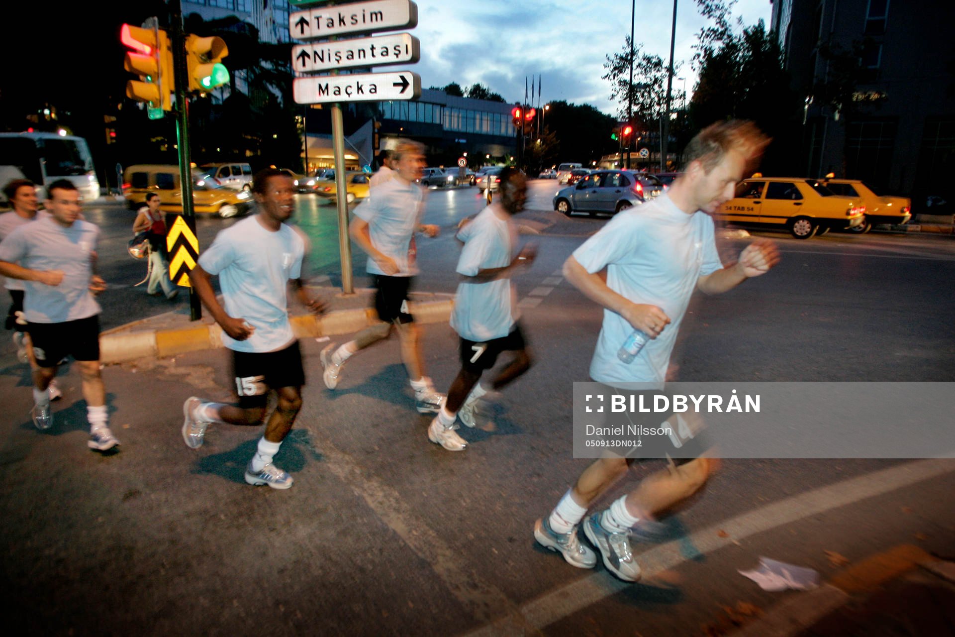 Malmö FF tog en joggingtur i centrala Istanbul. Samuel