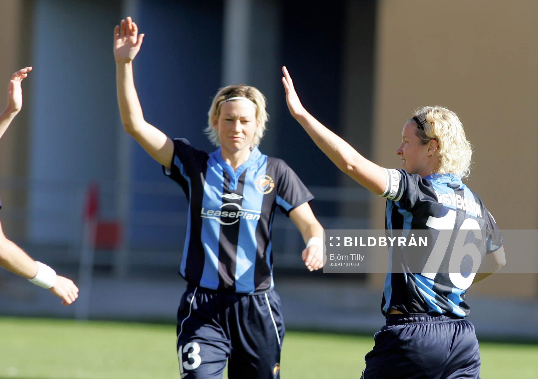 Anna Hall och Victoria Svensson, Djurgården/Älvsjö. Jubel