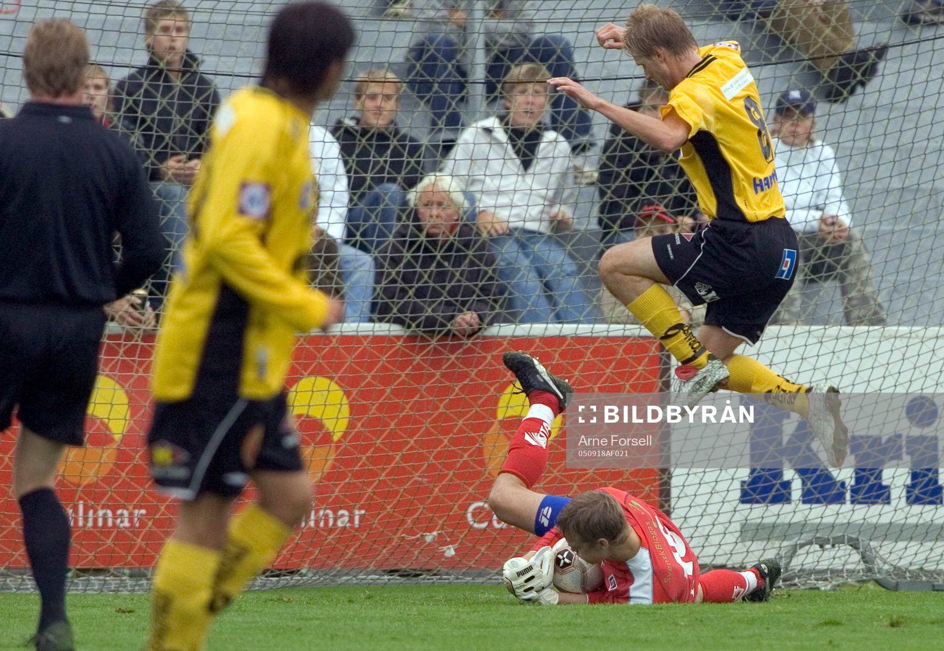 Andreas Lindberg, målvakt,  Norrköping, fick det hett om