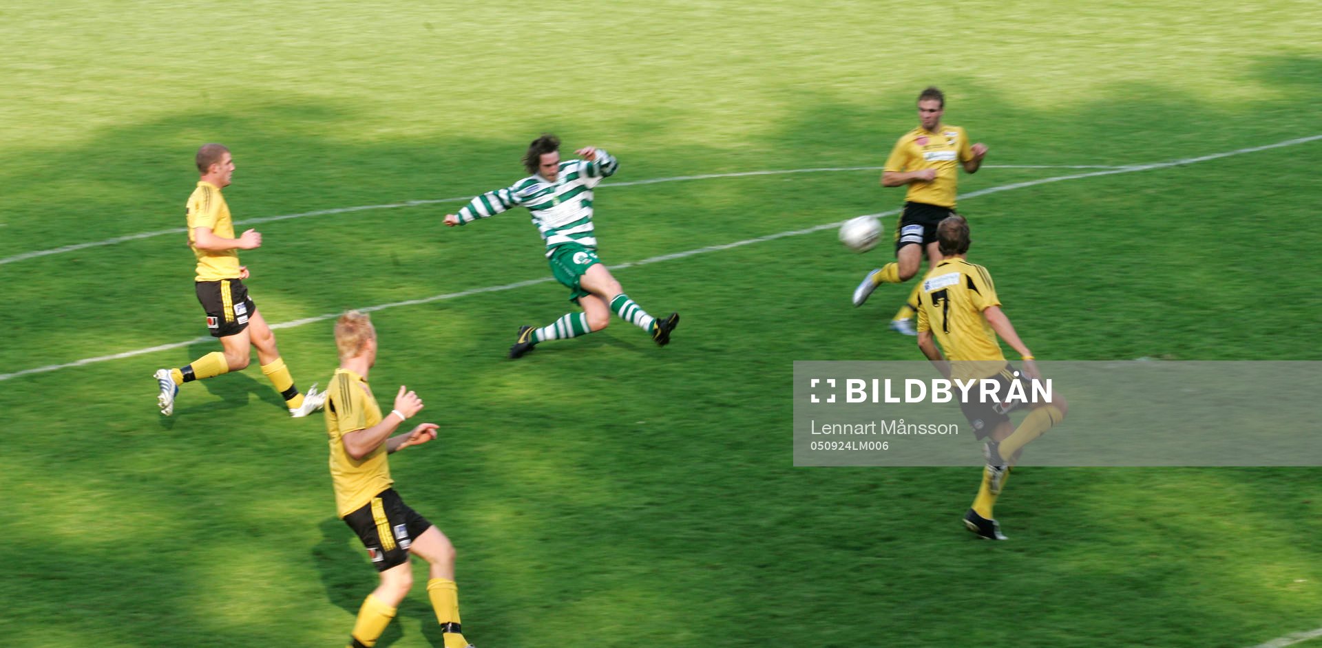 Skott, översikt, bild uppifrån. VMA-spelare skjuter