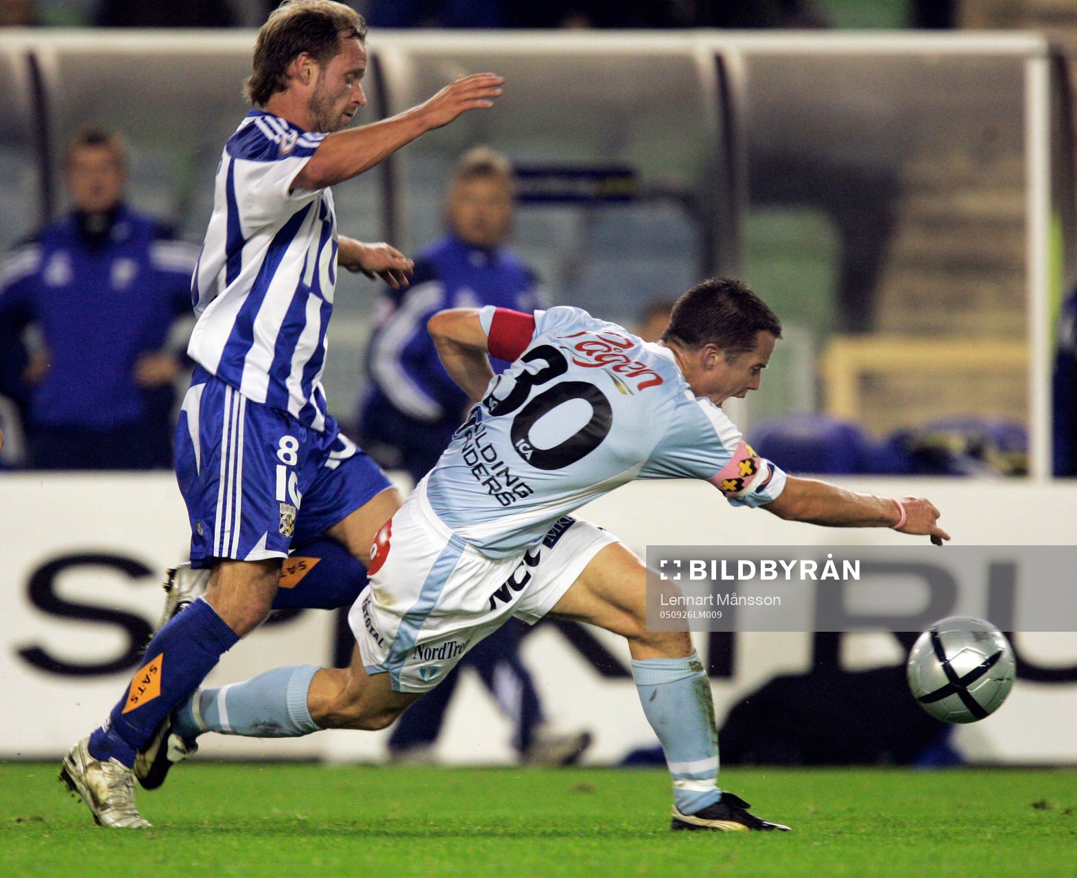 Martin Ulander stoppar Daniel Andersson