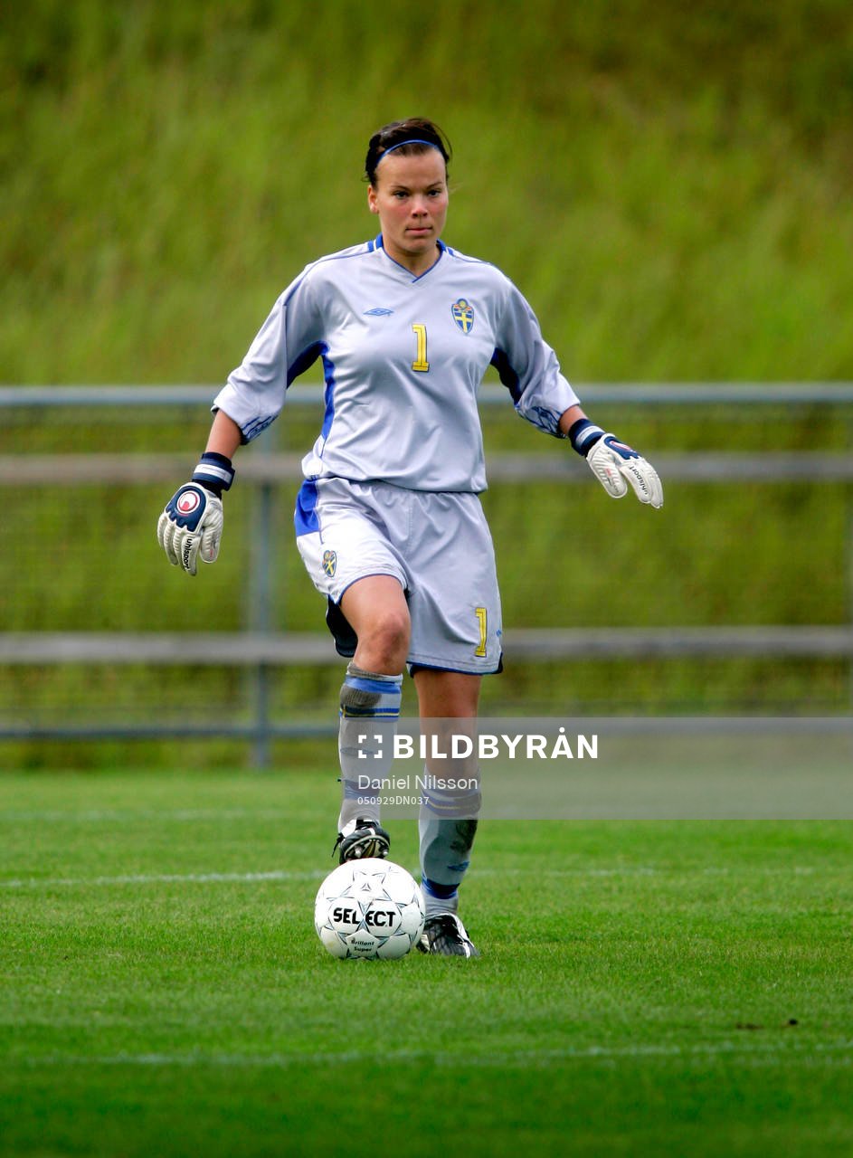 Stephanie Öhrström, Sverige