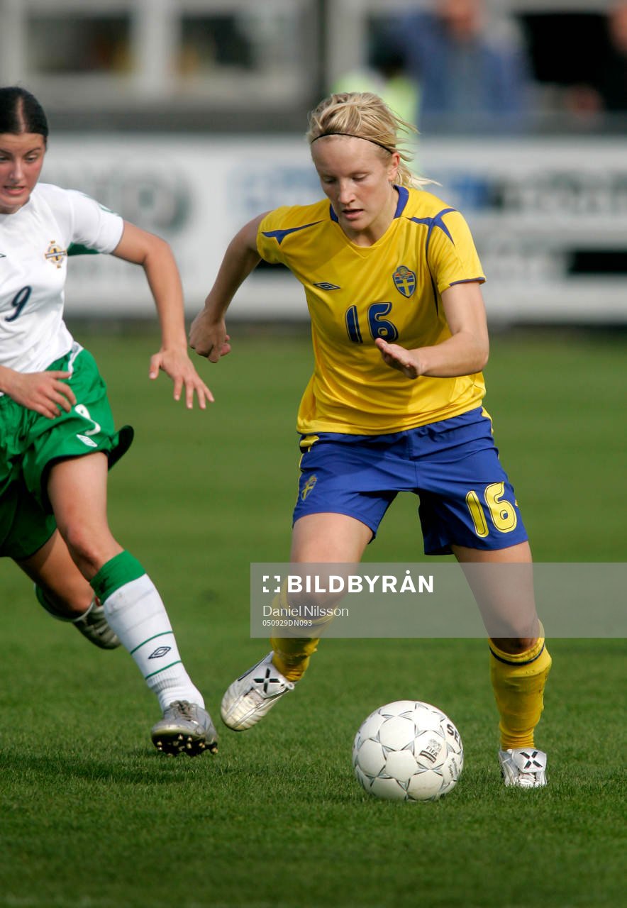 Petra Larsson, Sverige