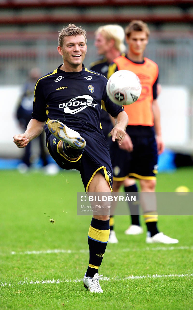 Marcus Allbäck, Sverige