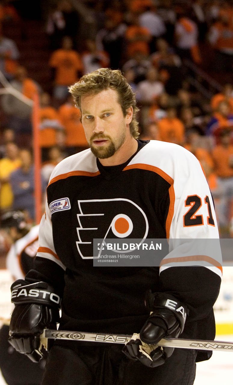 Peter Forsberg spelar sin premiärmatch i NHL för året