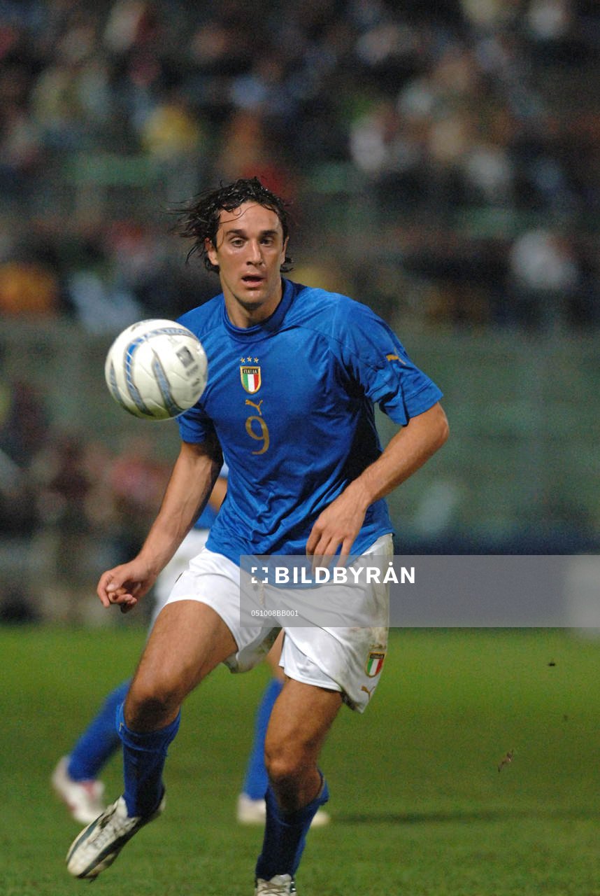 Luca Toni, Italien