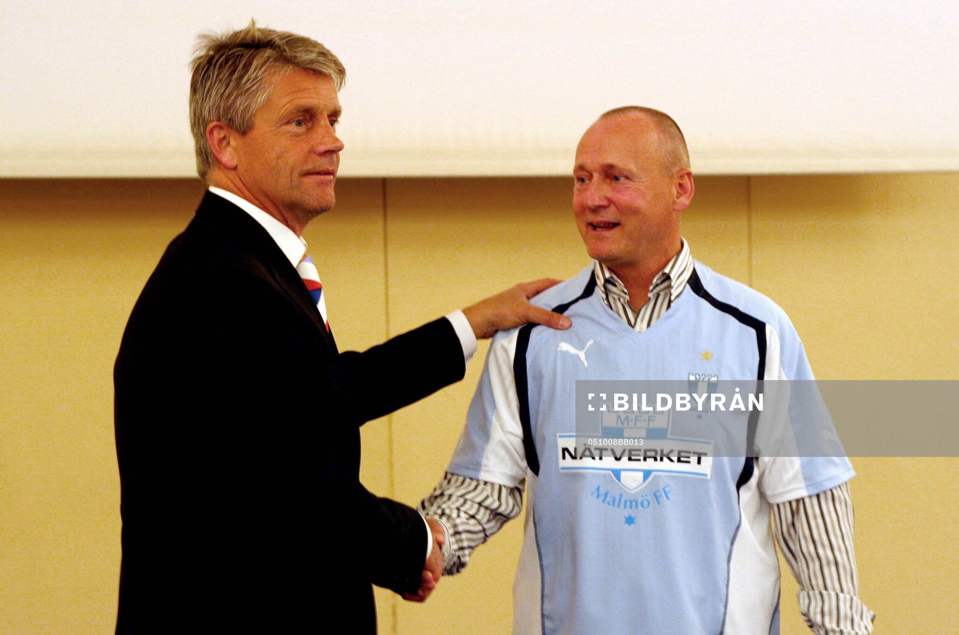Sören Åkeby skriver på för Malmö FF
