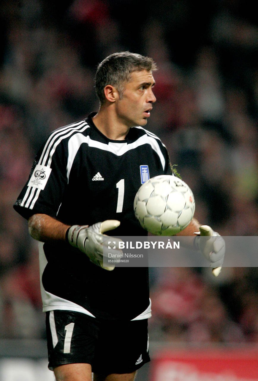 Fotboll, Antonios Nikopolidis, (målvakt) Grekland