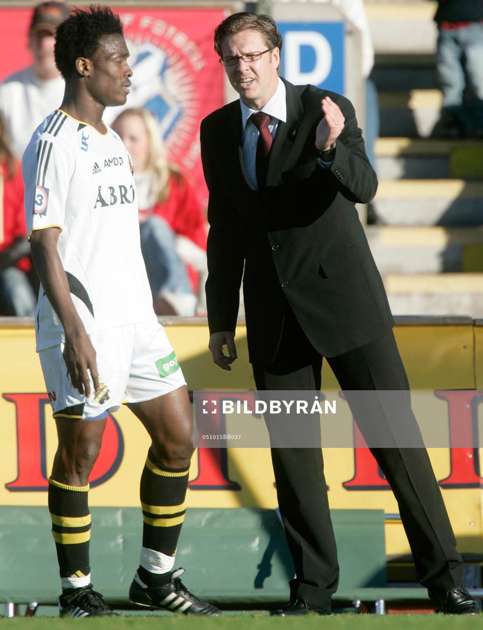 Derek Boateng och Rikard Norling, tränare, AIK
