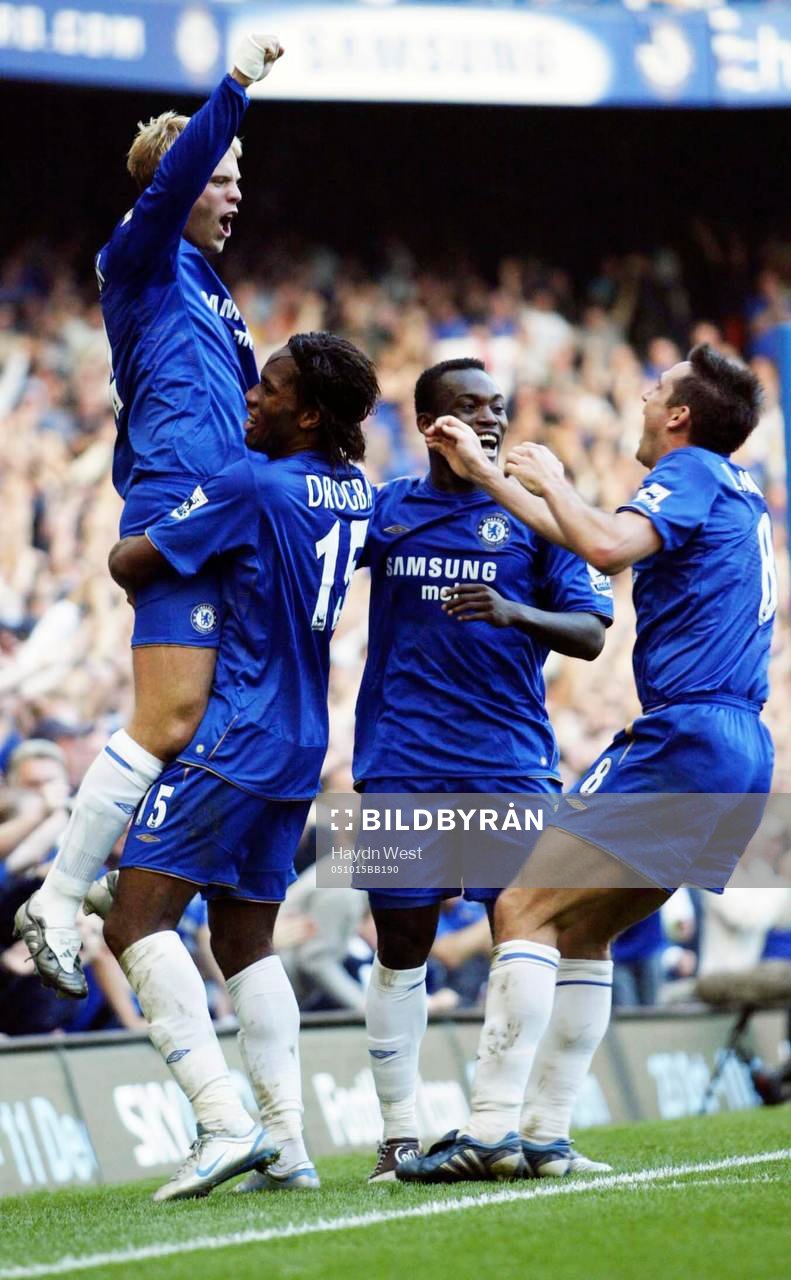 Eidur Gudjohnsen, Chelsea (Jubel)
