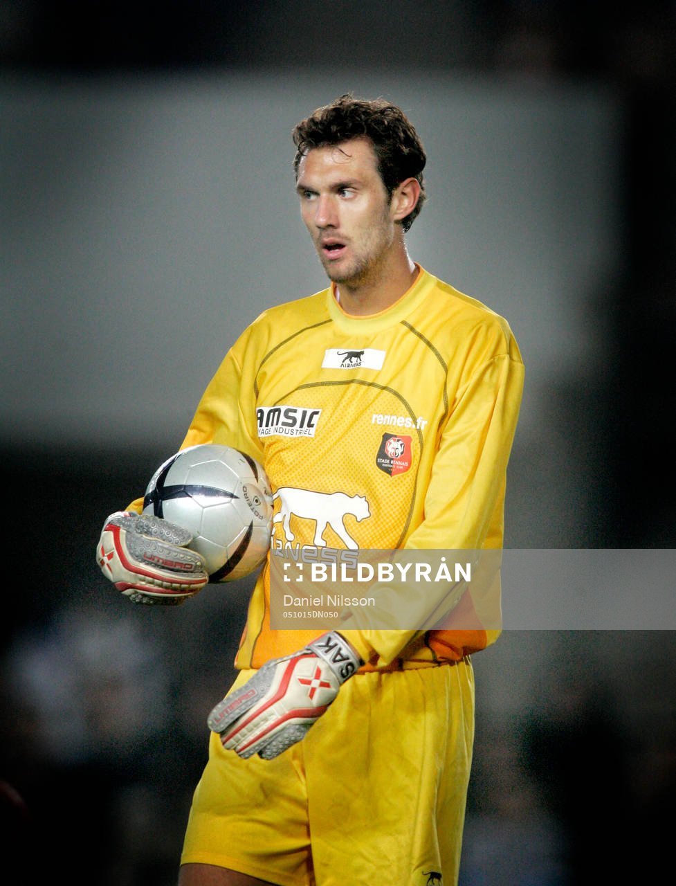 Andreas Isaksson (målvakt), Rennes