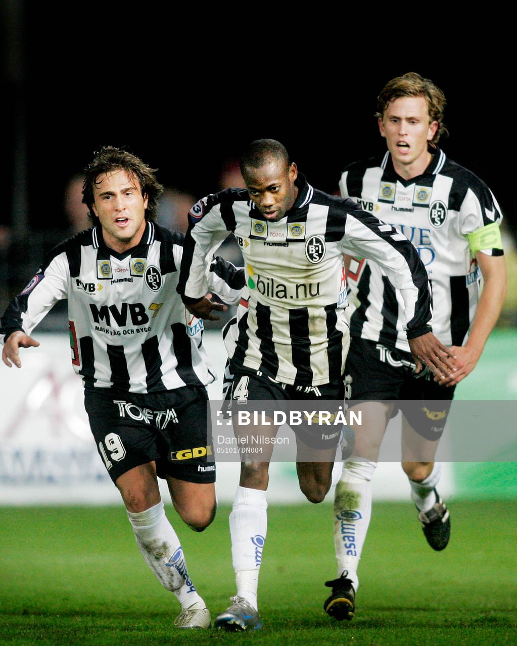 Fotboll, Allsvenskan, Landskrona - Sundsvall: Valentino Lai, Kevin Amuneke och Pontus Segerström, Landskrona, jublar efter Amunekes 1-0.