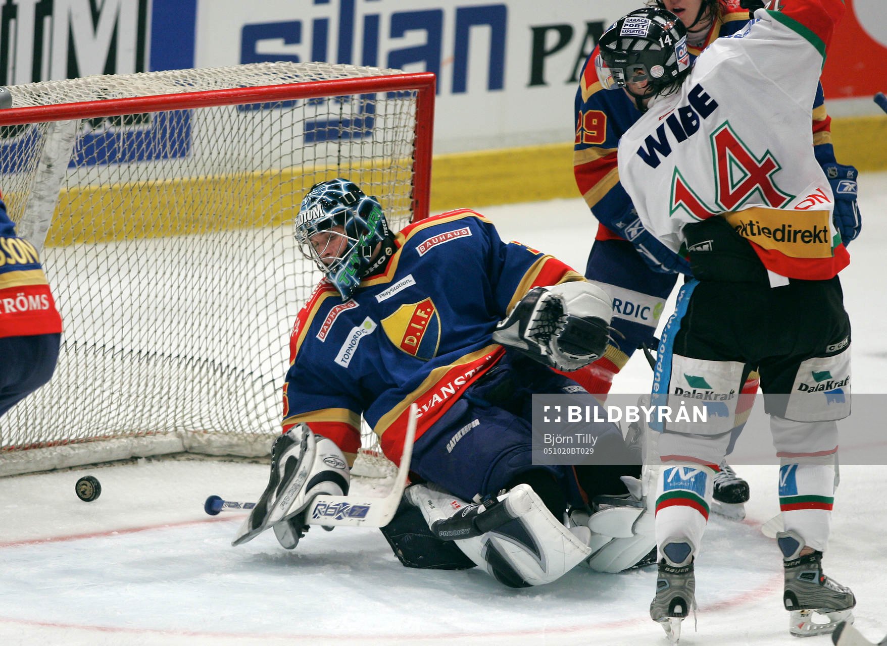 Eric Johansson, Mora gör 2-5 på Teemu Lassila, målvakt,