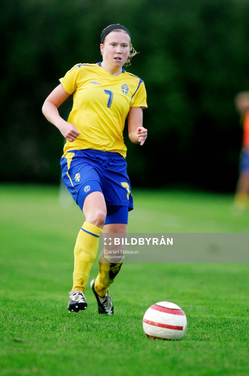 Sara Larsson,  Sverige
