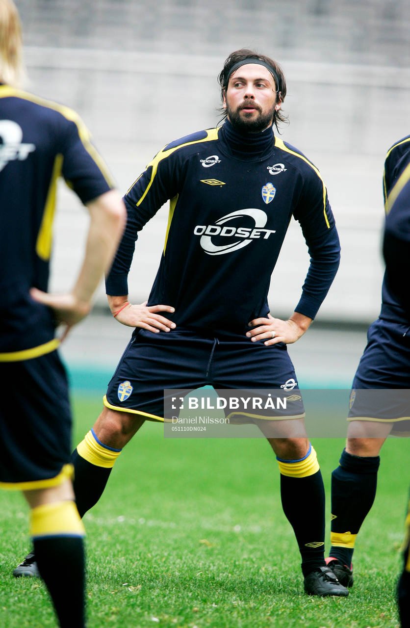 Alexander Östlund, Sverige