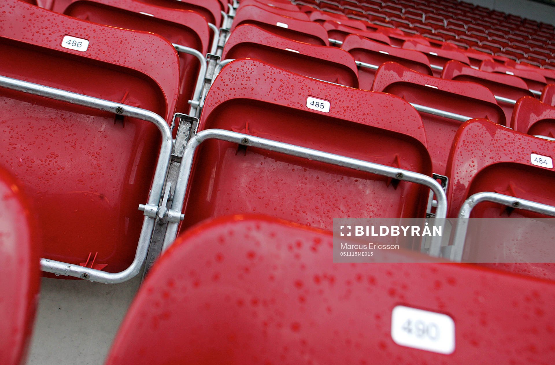 Södertälje Fotbollscenter. Läktare, stolar, sittplats,