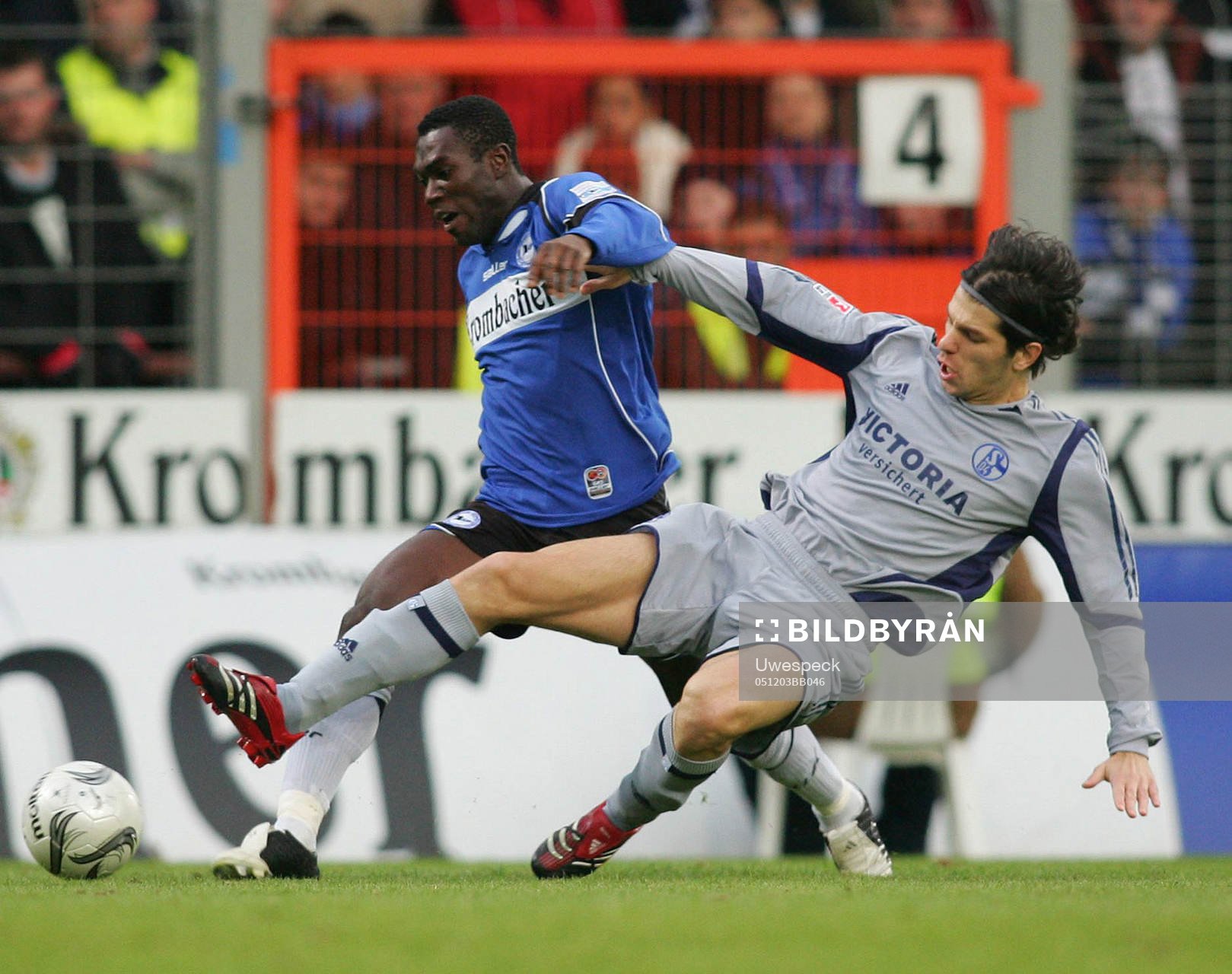 Isaac Boakye, Bielefeld och Levan Kobiashvili, Schalke