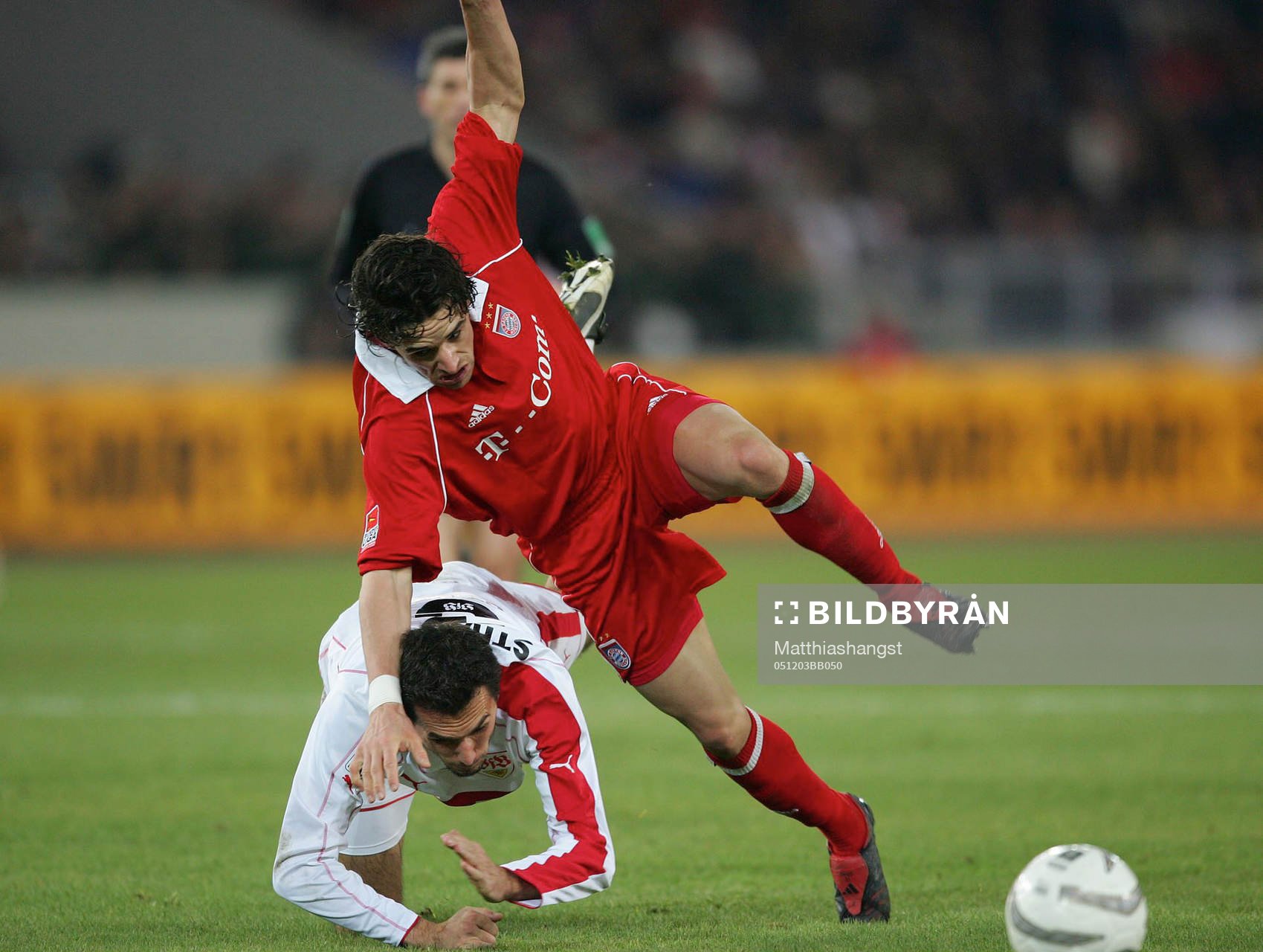   Owen Hargreaves, Bayern och Martin Stranzl, Stuttgart.