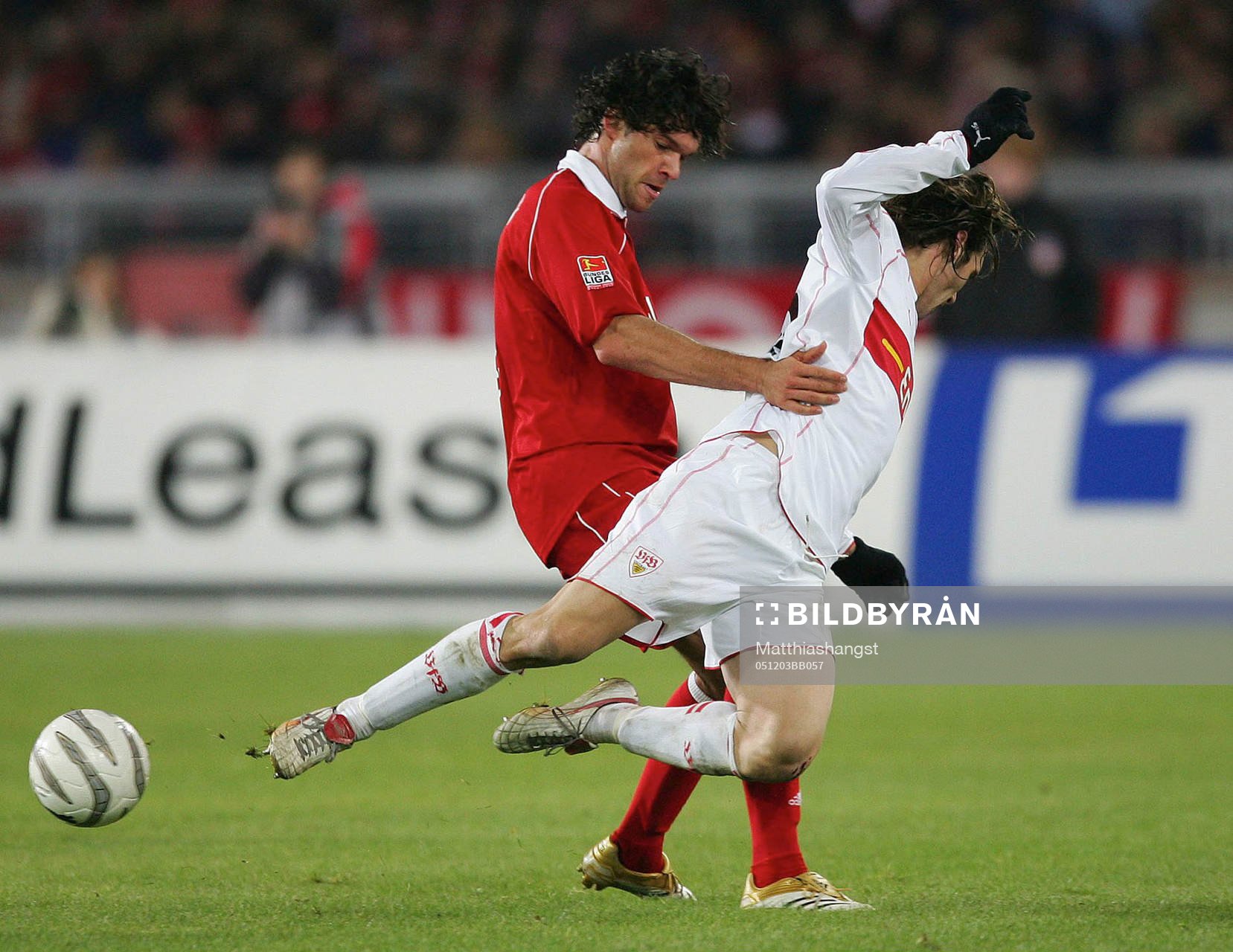 Michael Ballack, Bayern och Christian Tiffert, Stuttgart