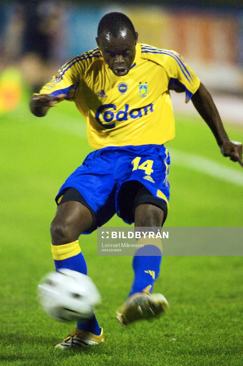 Josef Elanga, Bröndby kom in och här får han till ett