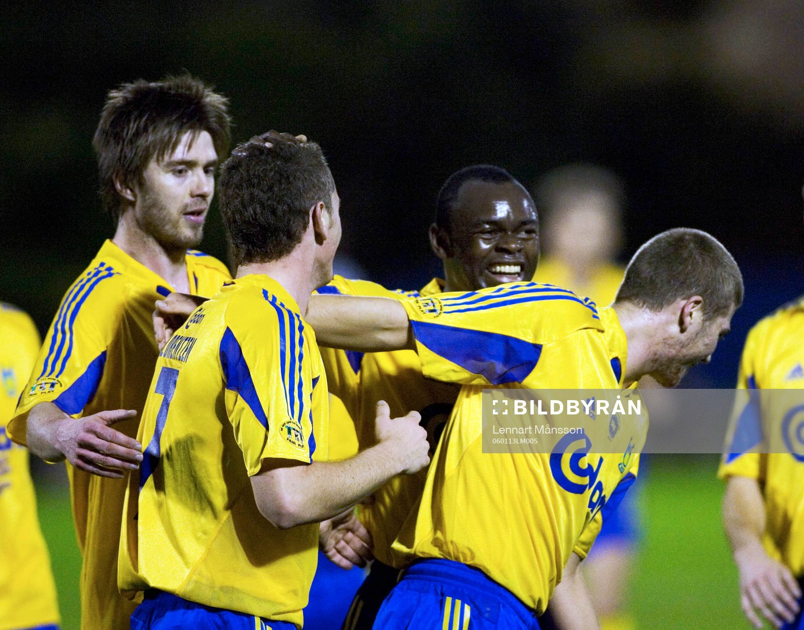 2-3, Bröndby har vänt 0-2 till 3-2 och jublar