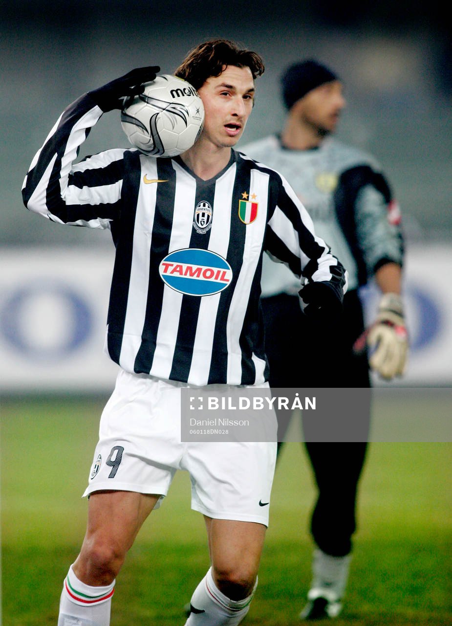 Zlatan Ibrahimovic, Juventus och Fontana (målvakt) Chievo