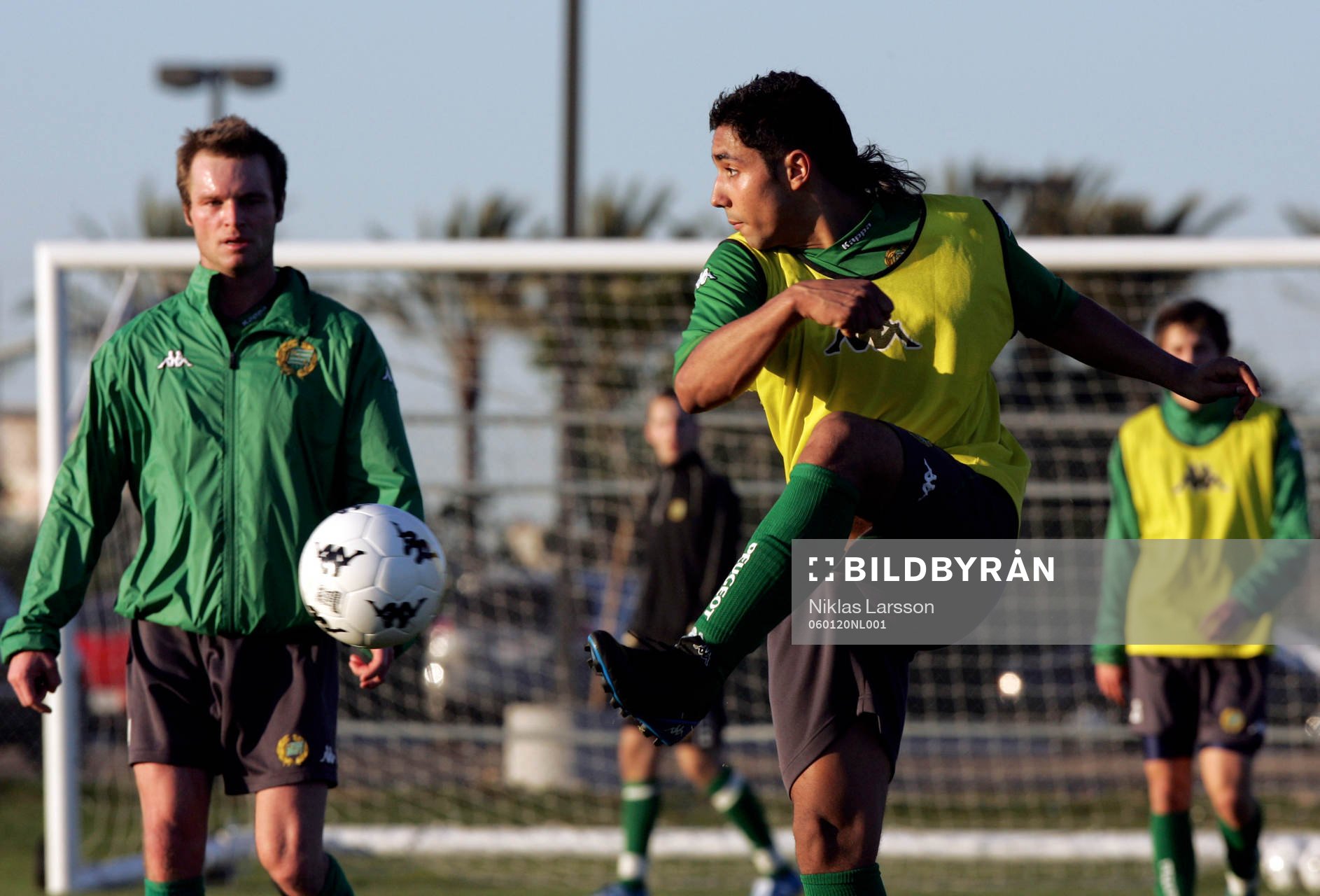 Sebastian Castro/Tello och Mikkel Jensen i bakgrunden