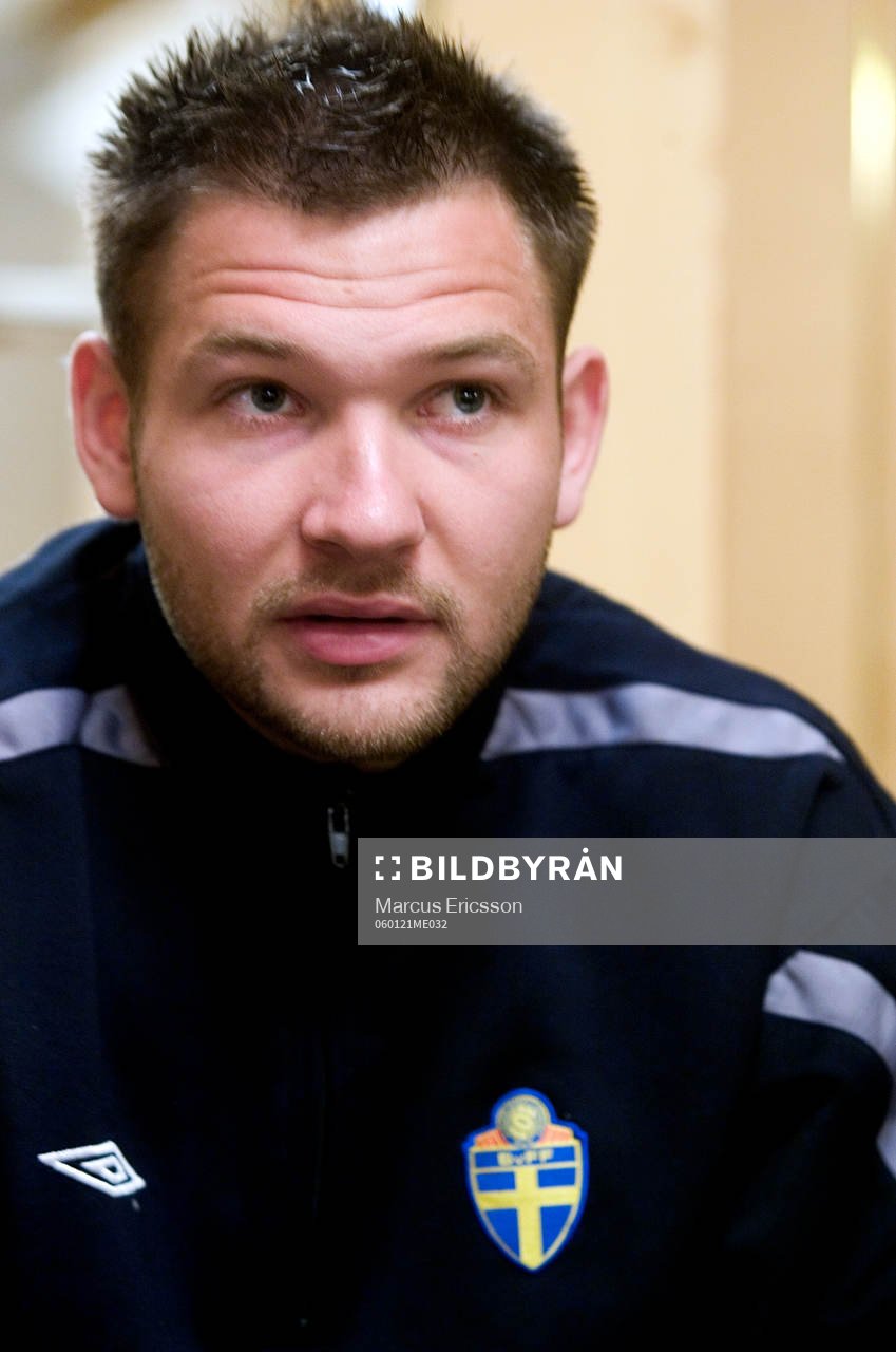 John Alvbåge, målvakt