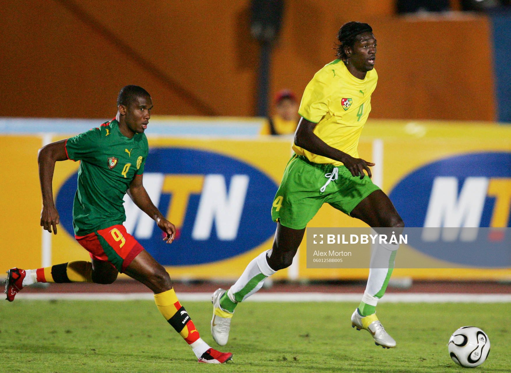 Sheyi Adebayor, Togo och Samuel Eto'o, Camerun