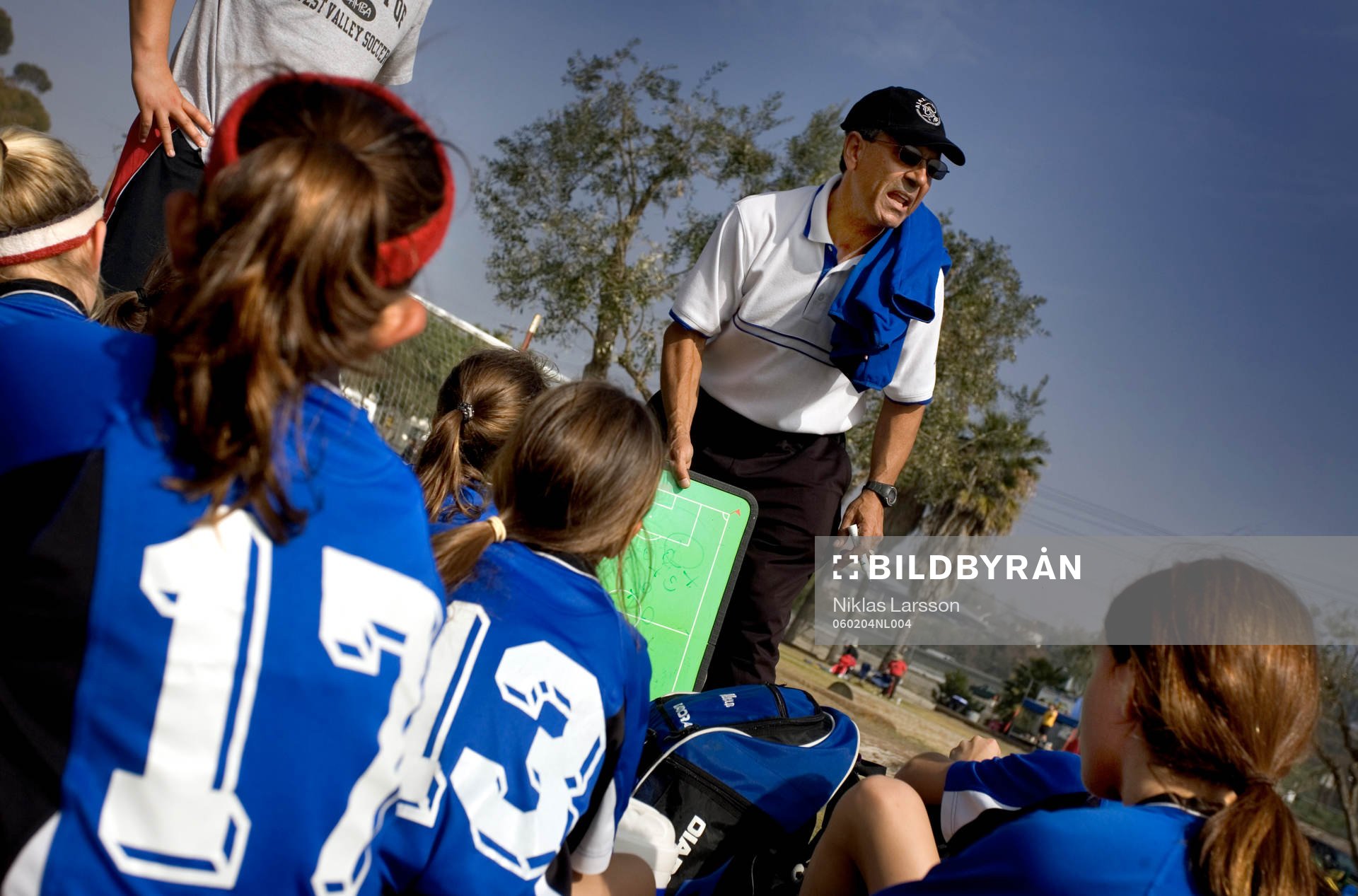 Reportage om fotboll i USA. Ungdomsturnering i staden