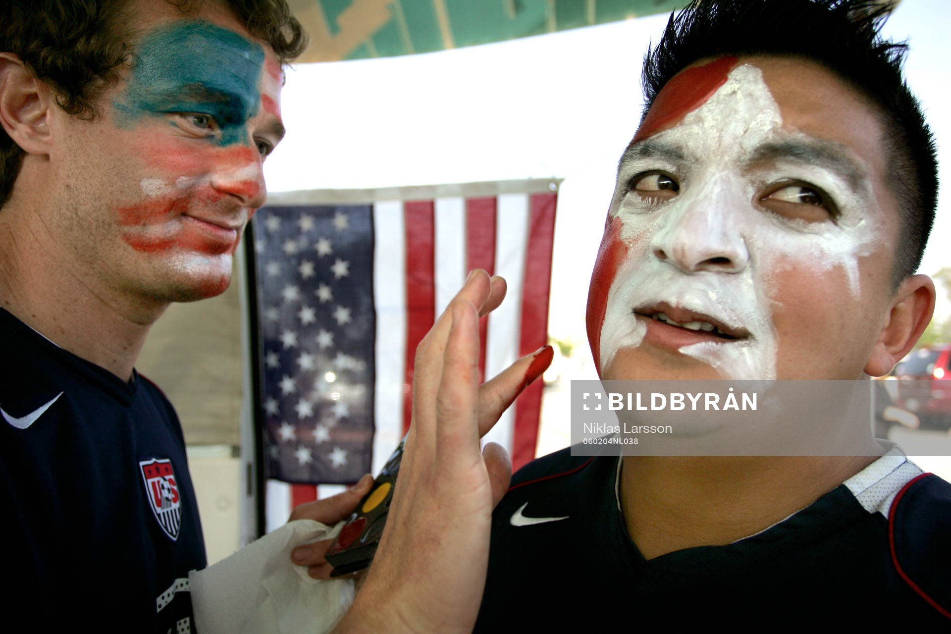 Reportage om fotboll i USA. Infˆr matchen USA-Norge. TvÂ