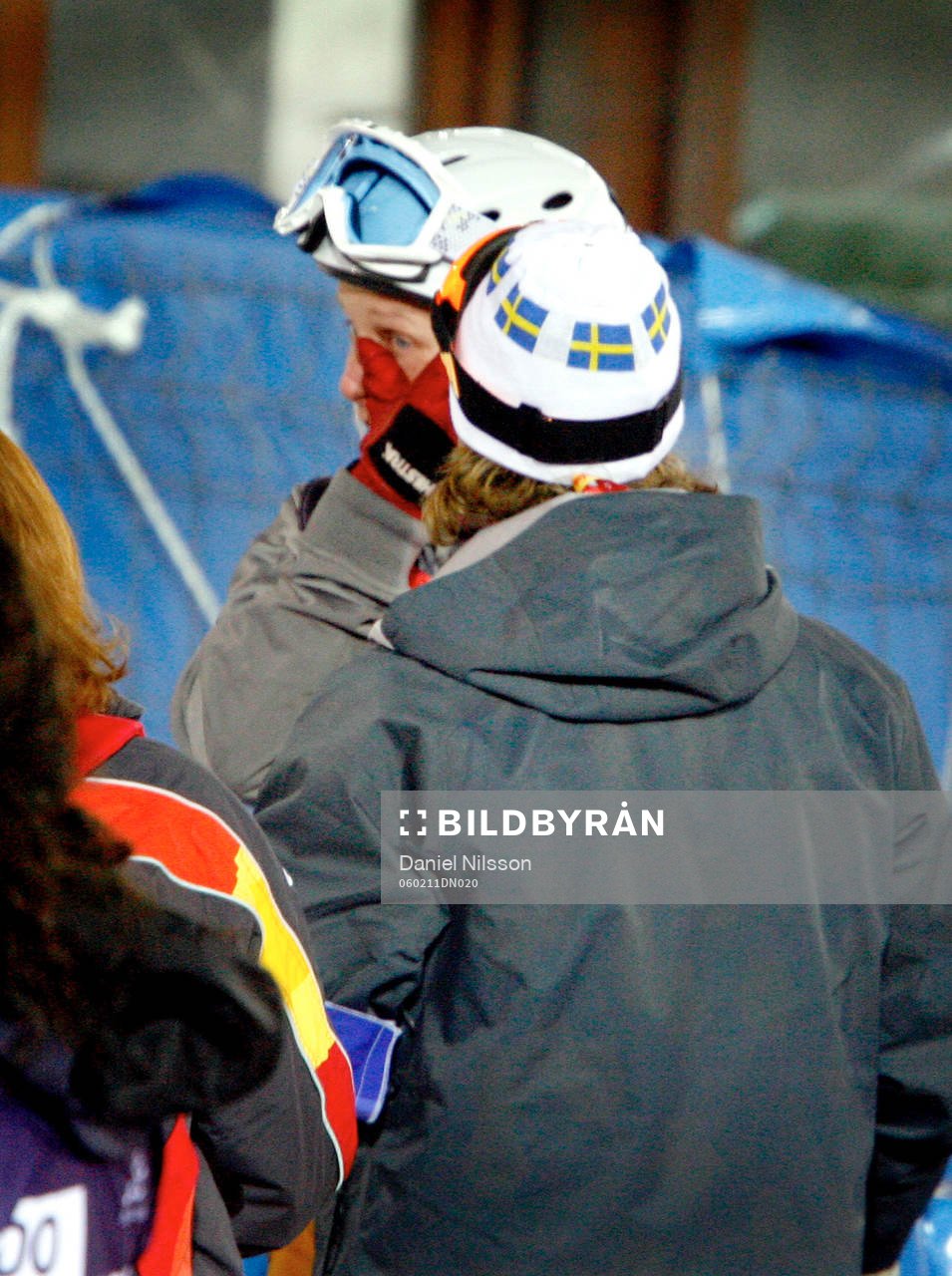 Sara Kjellin, Sverige, torkar tårarna
