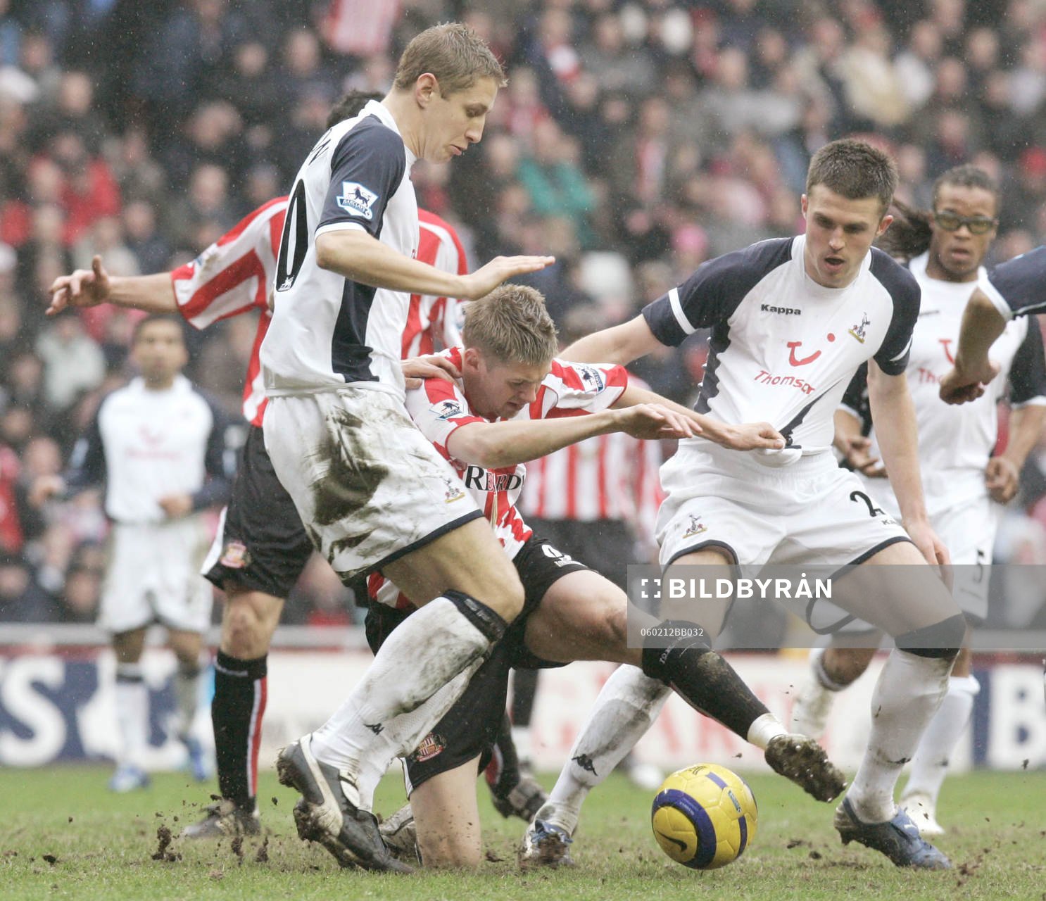 Jon Stead och Michael Dawson, Michael Carrick