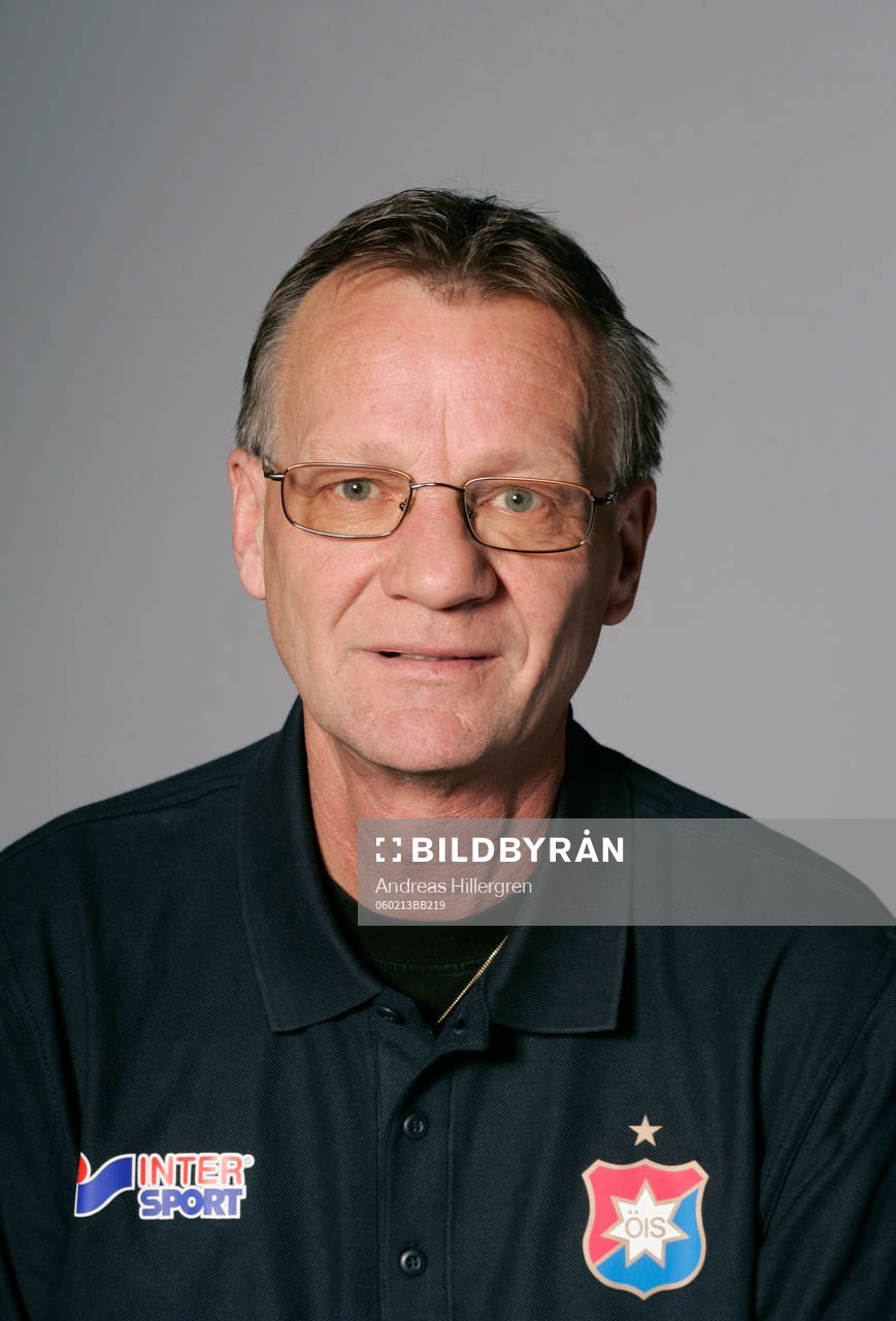 Hans Björnestöl, materialansvarig