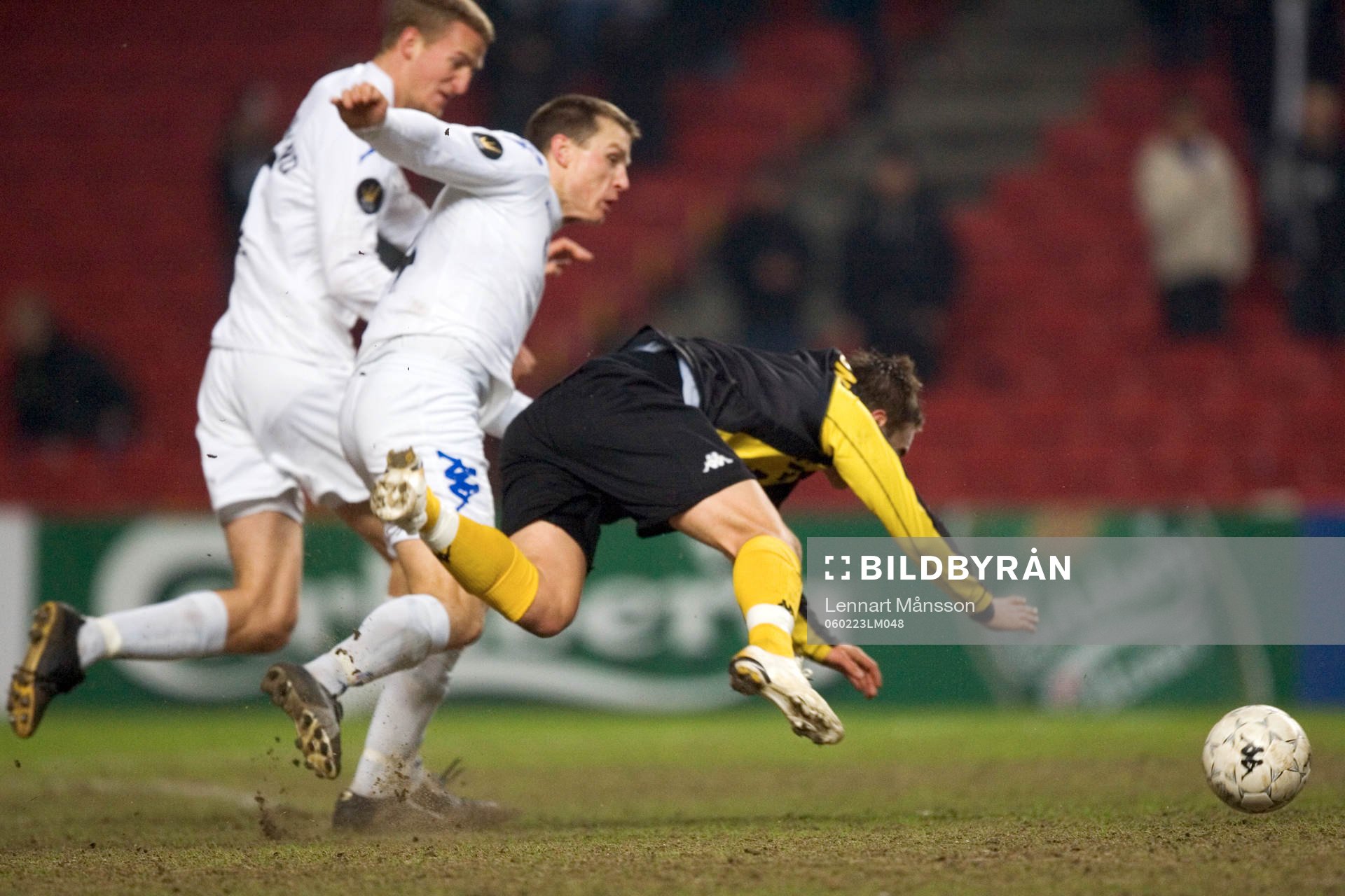 Petter Andersson, Hammarby, stupar. Flygande tackling