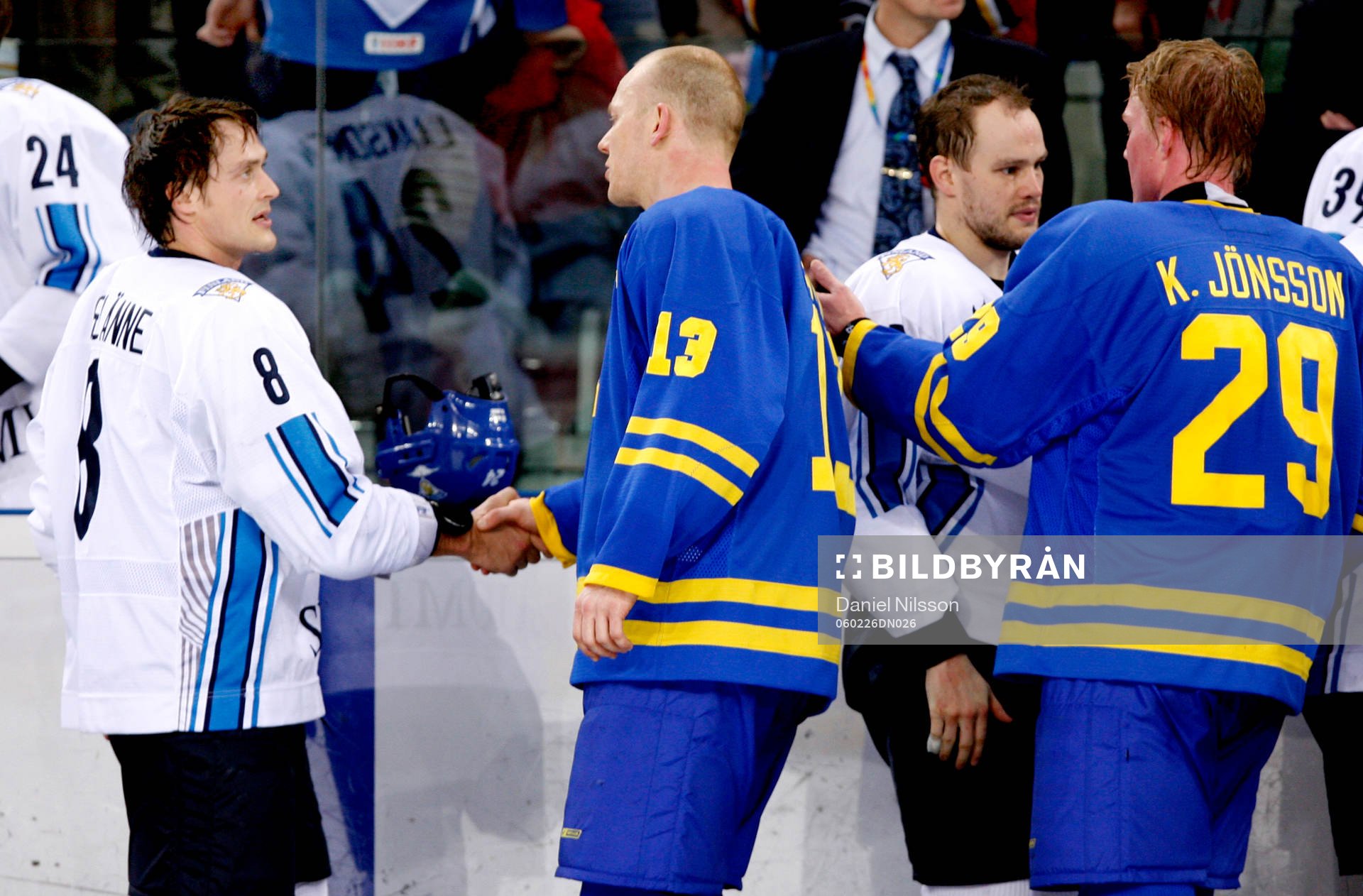Mats Sundin och Kenny Jönsson, Sverige tackar Teemu