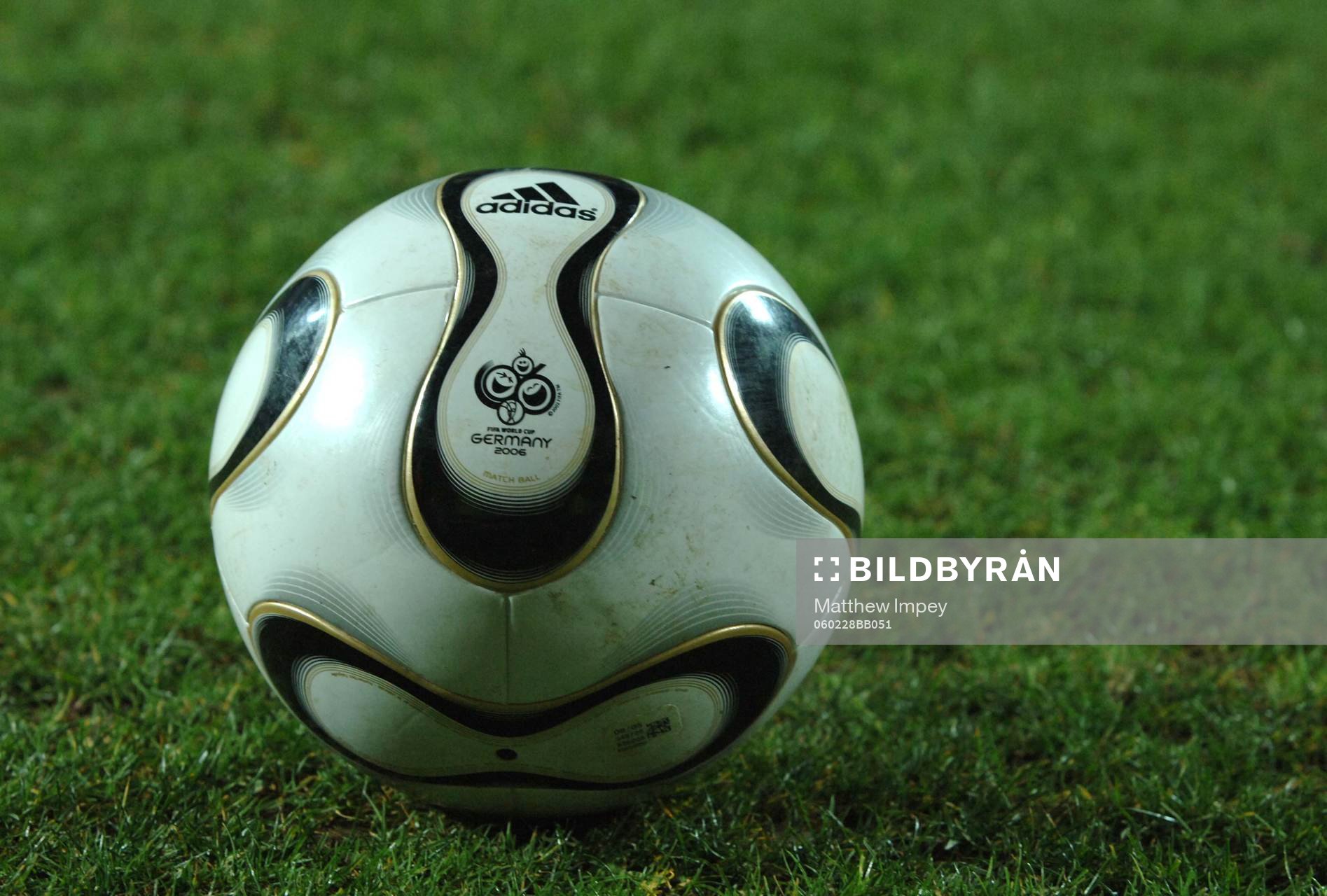Adidas boll VM 2006