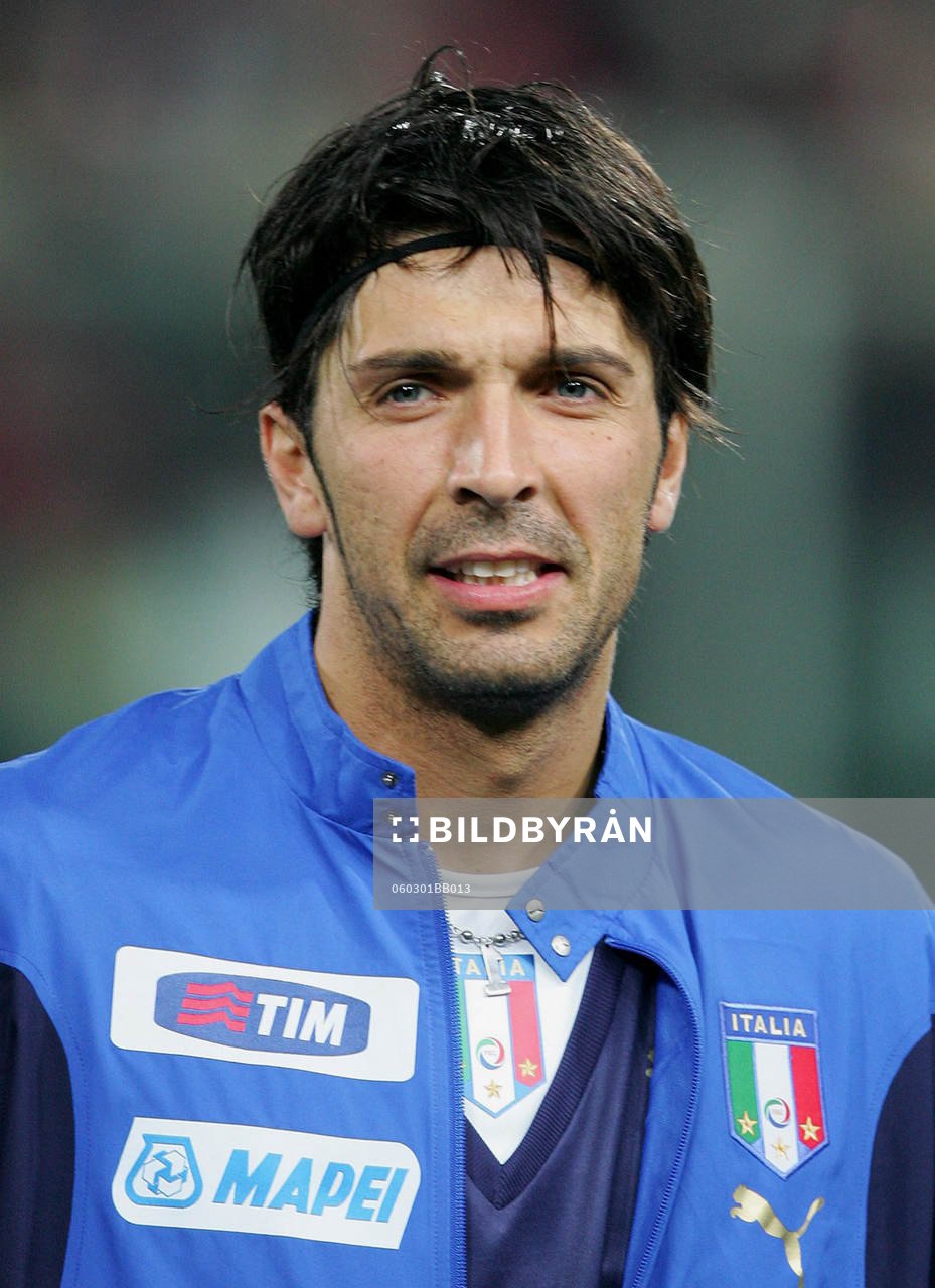 Gianluigi Buffon, målvakt, Italien