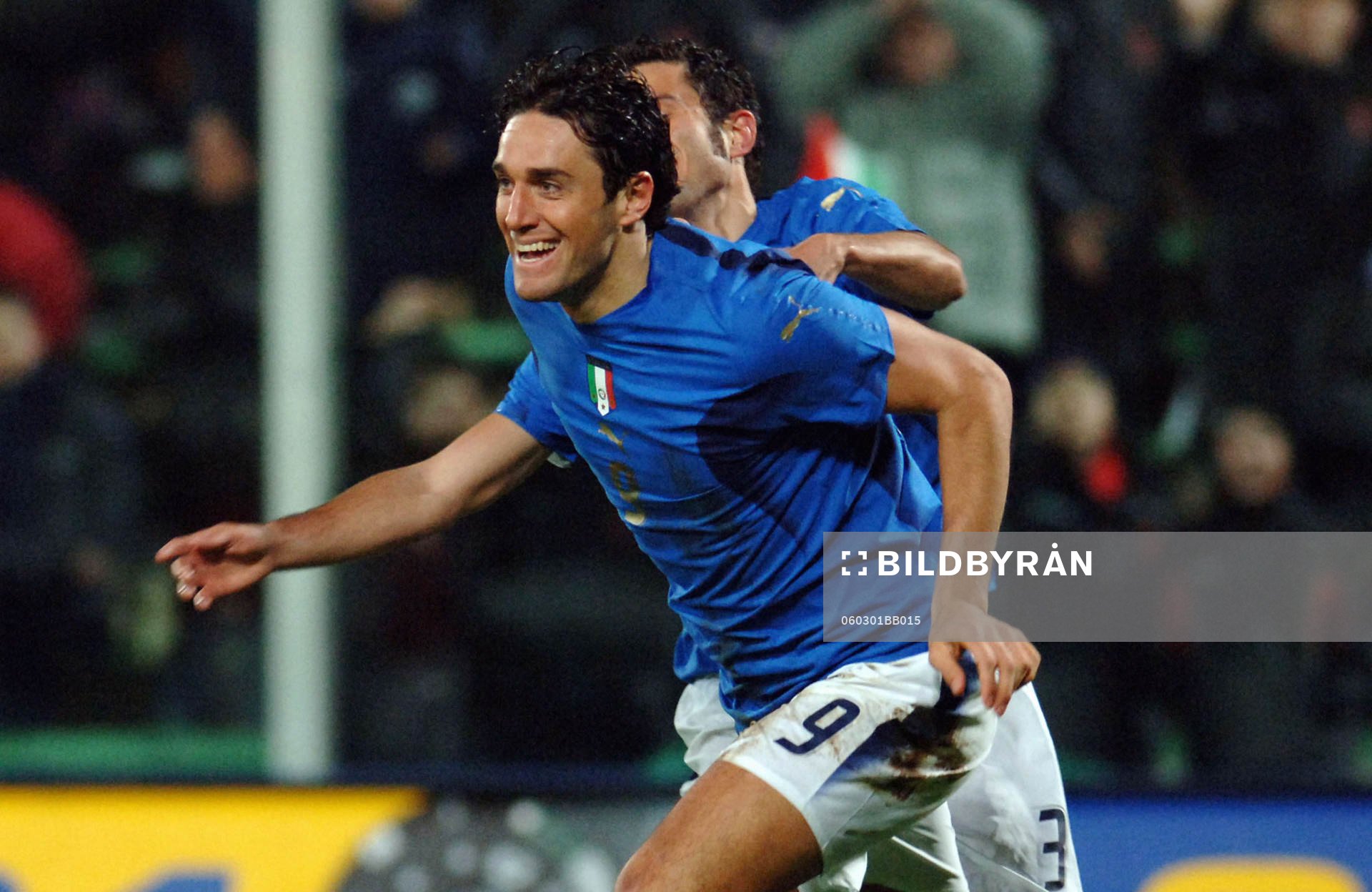 Luca Toni, Italien