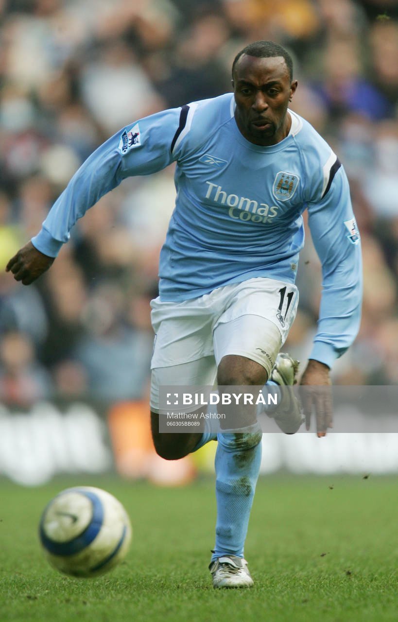 Fotboll, Premier League (Engelsk liga), Darius Vassell -