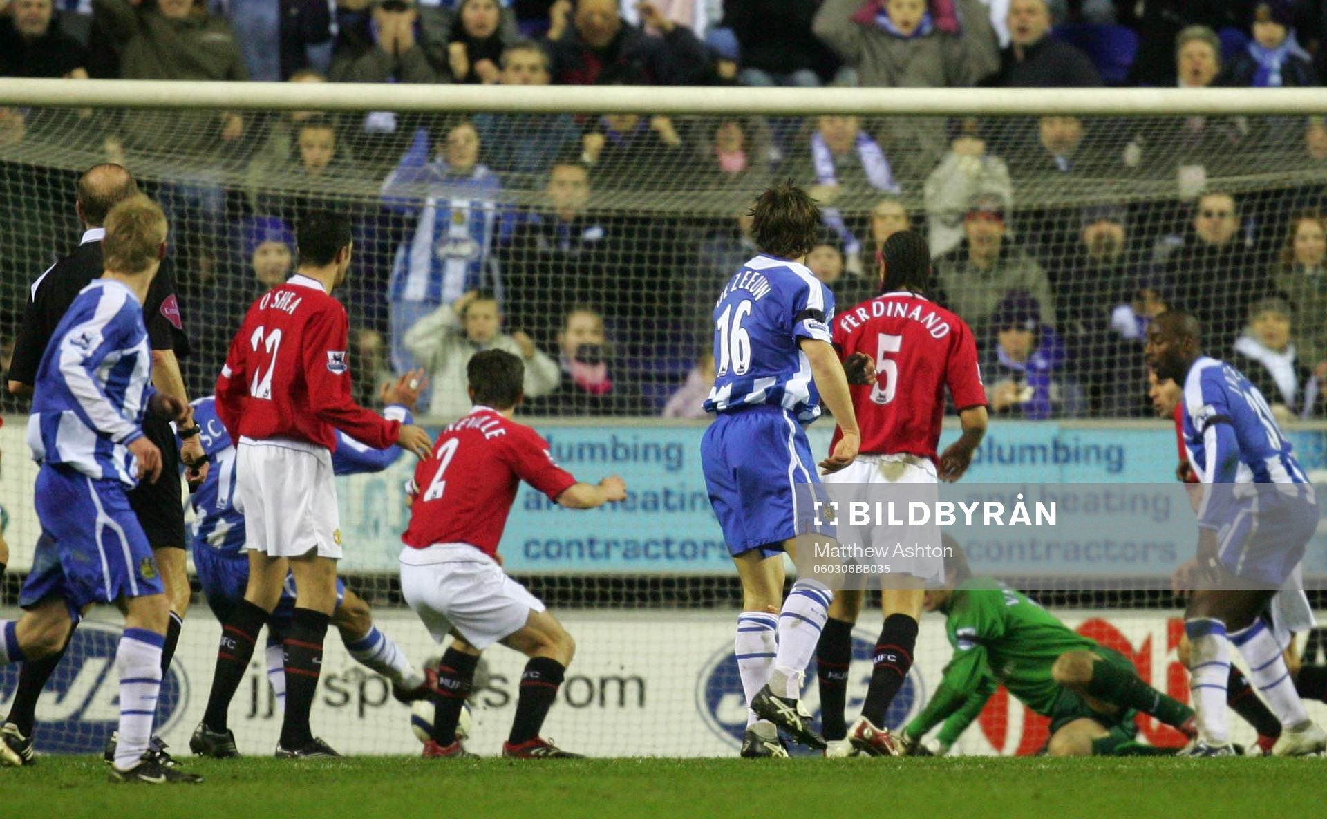 Fotboll, Premier League (Engelsk liga), Wigan v Manchester