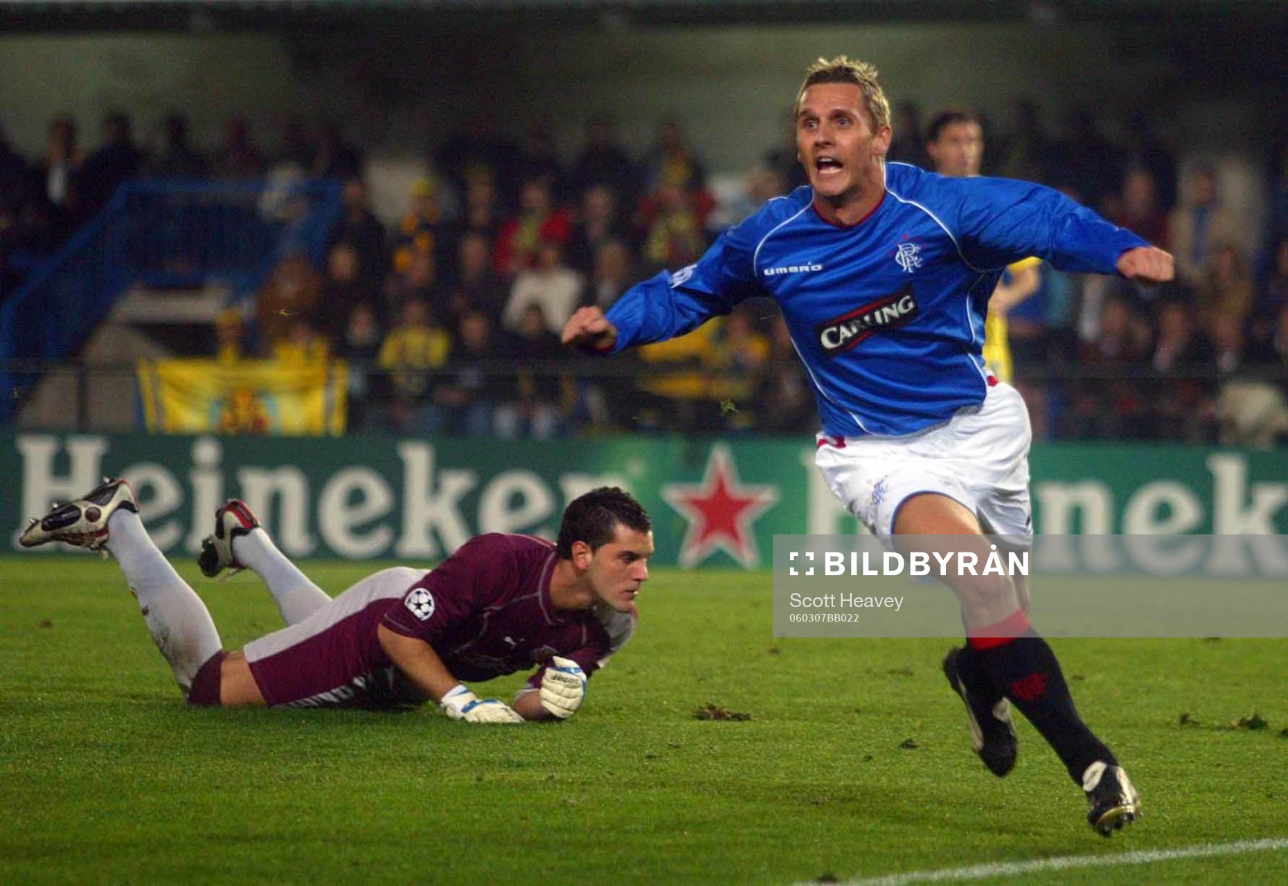  Peter Lövenkrands, Glasgow Rangers (Jubel)
