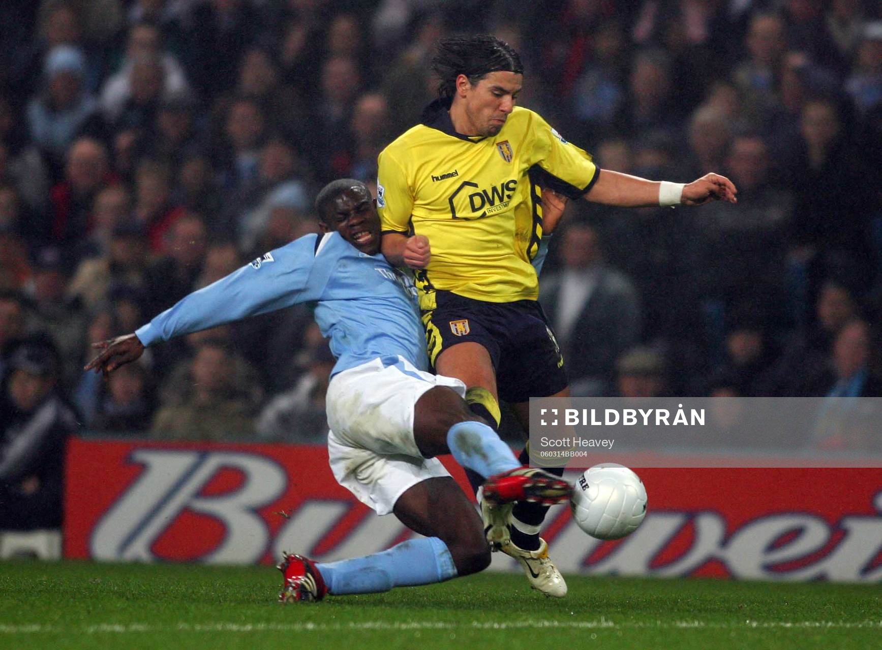   Milan Baros, Aston Villa och Micah Richards, Manchester 