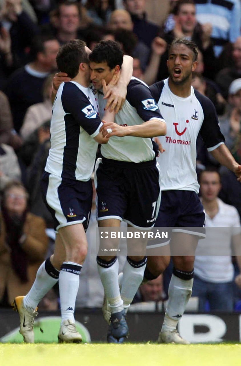 Robbie Keane och Paul Stalteri, Tottenham, jubel